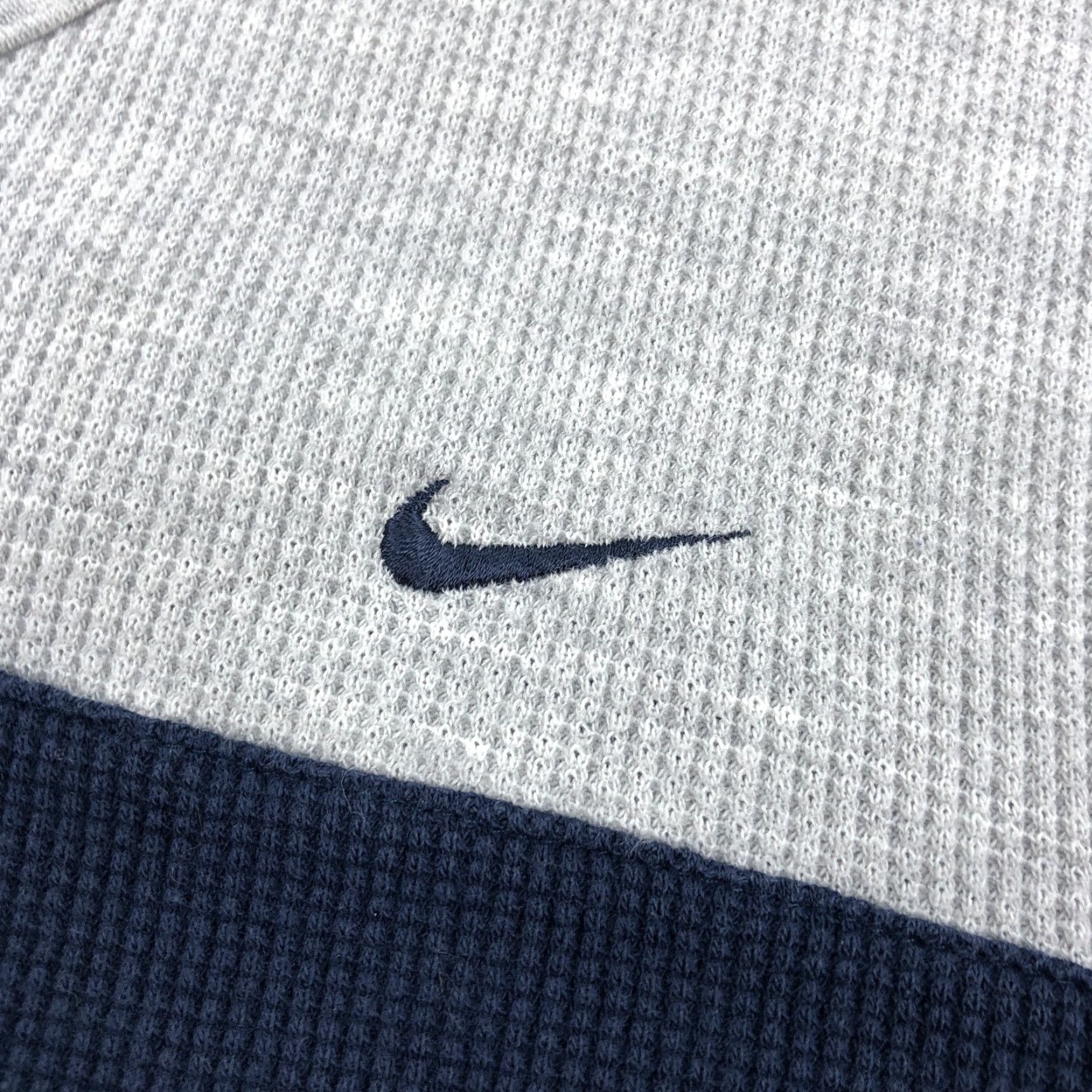 Nike Nike Men M Medium Waffle Knit Thermal T-Shirt Long Sleeve Gray Blue Block Colorblock Crew Neck Casual Sports Shirt Size US M / EU 48-50 / 2 - 5 Thumbnail