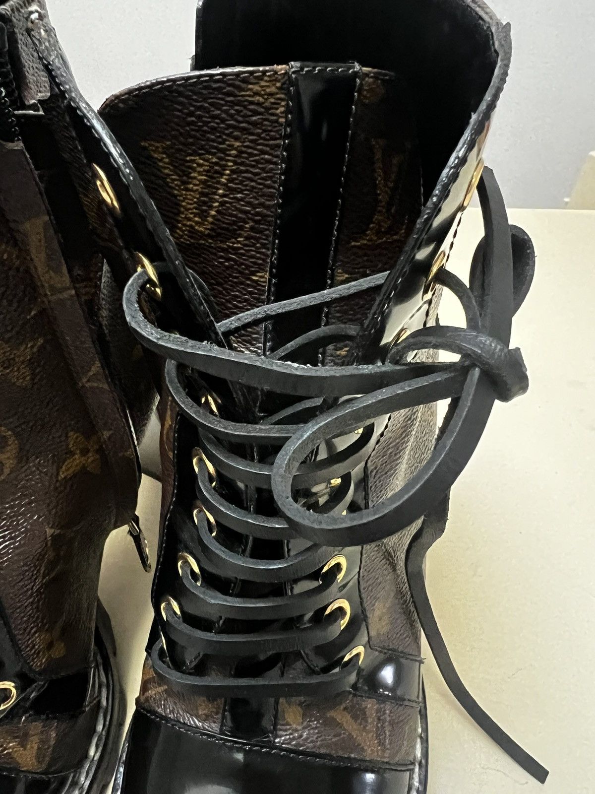 Louis Vuitton Louis Vuitton Star Trek Ankle Boot Size US 8 / IT 38 - 16 Thumbnail