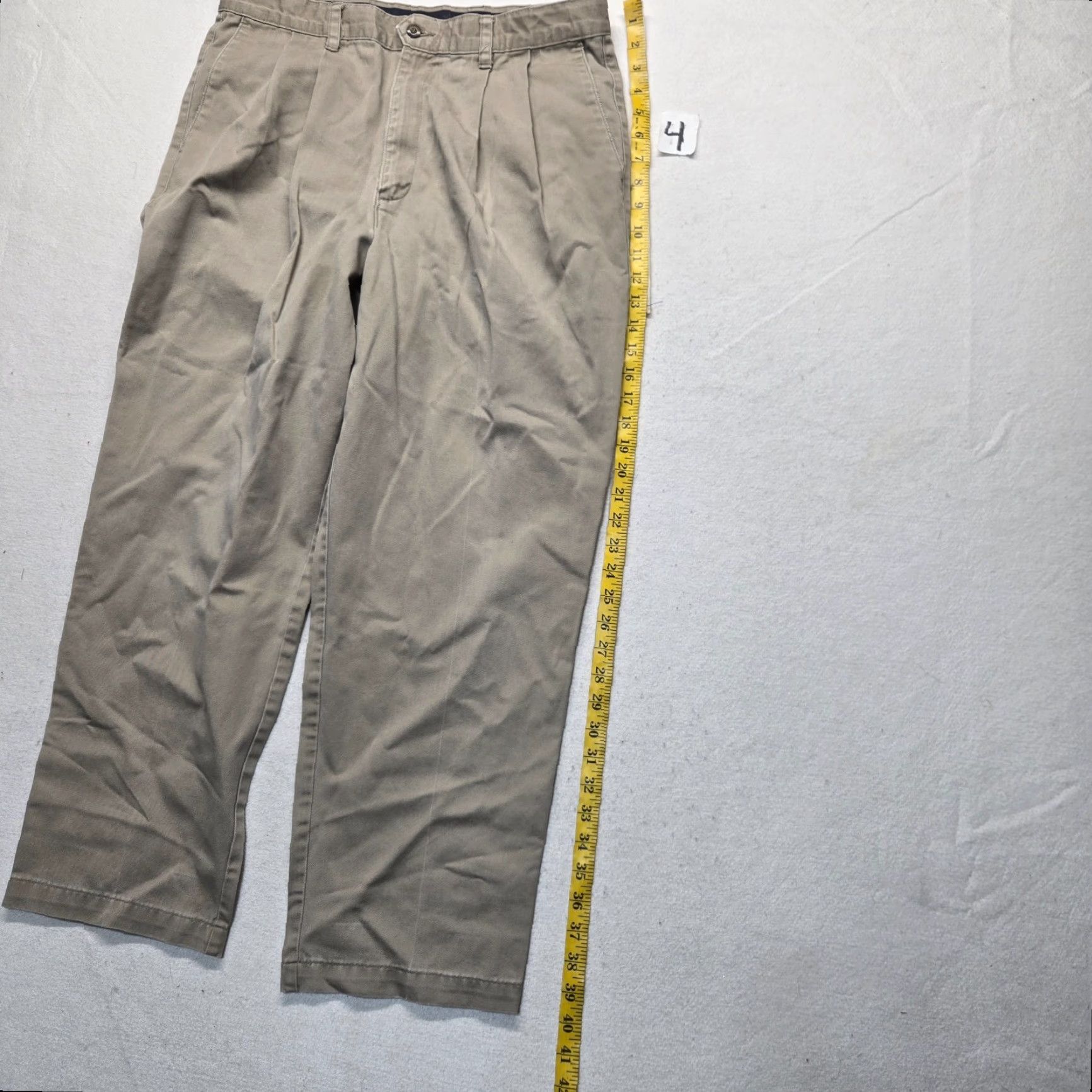 Dockers DOCKERS Signature Khaki Pants Adult Men 36 W 30 L Gray Straight Flat Front Classic Fit Casual Workwear 36 Mens Size US 36 / EU 52 - 7 Thumbnail