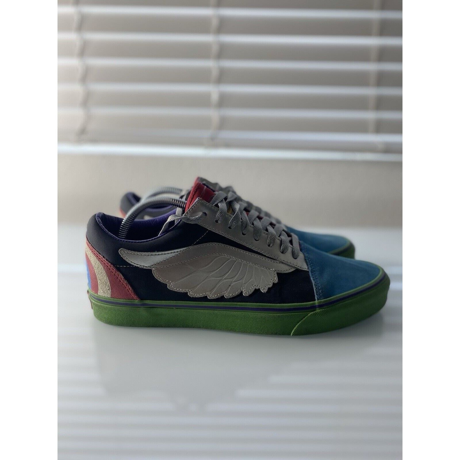 Vans VANS Old Skool x Marvel Avengers Size 11 2018 Size US 11 / EU 44 - 3 Thumbnail