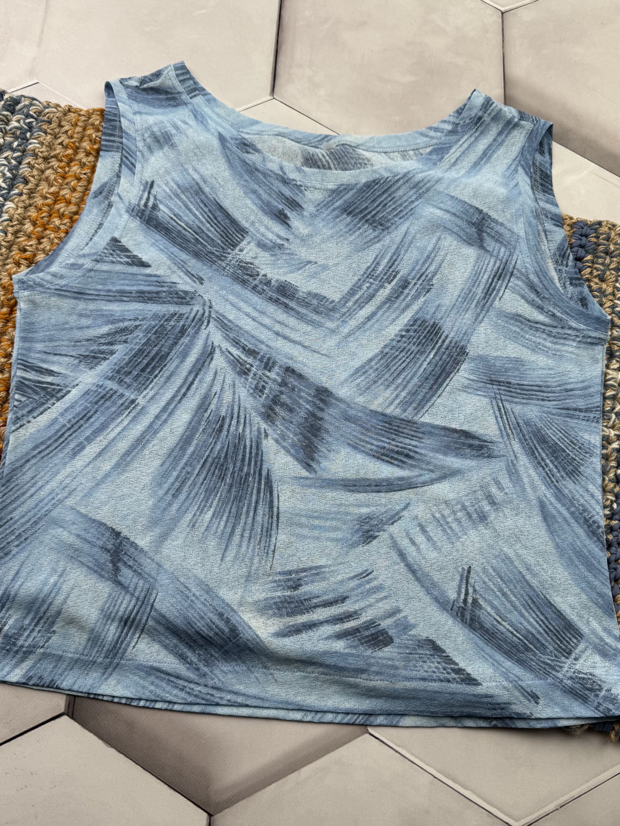 Vintage Vintage Tank Top Size L / US 10 / IT 46 - 2 Thumbnail