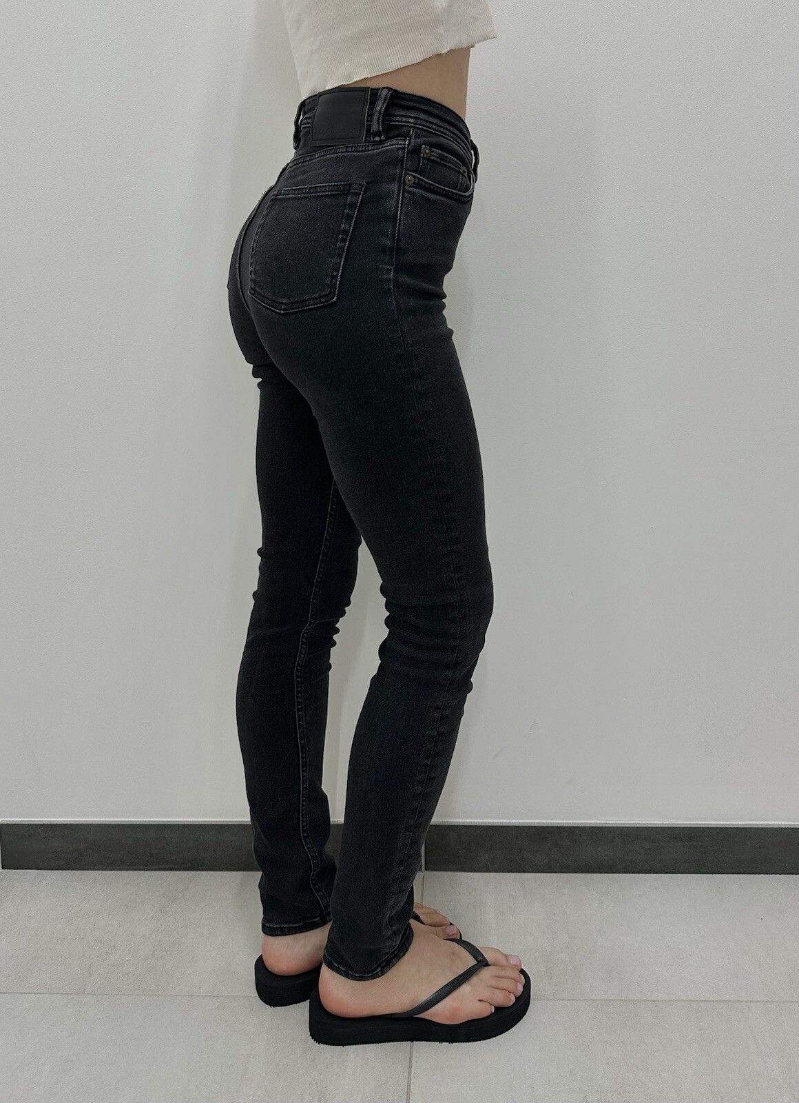 Acne Studios Acne Studios Womens Skinny Peg Used Black Jeans Size 24x32 Size 24" / US 00 / IT 34 - 7 Thumbnail