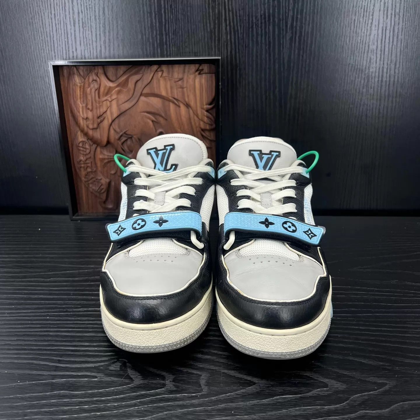 Louis Vuitton LV Trainer Azure Blue Velcro US8/42 Lining Worn Size US 8 / EU 41 - 5 Thumbnail