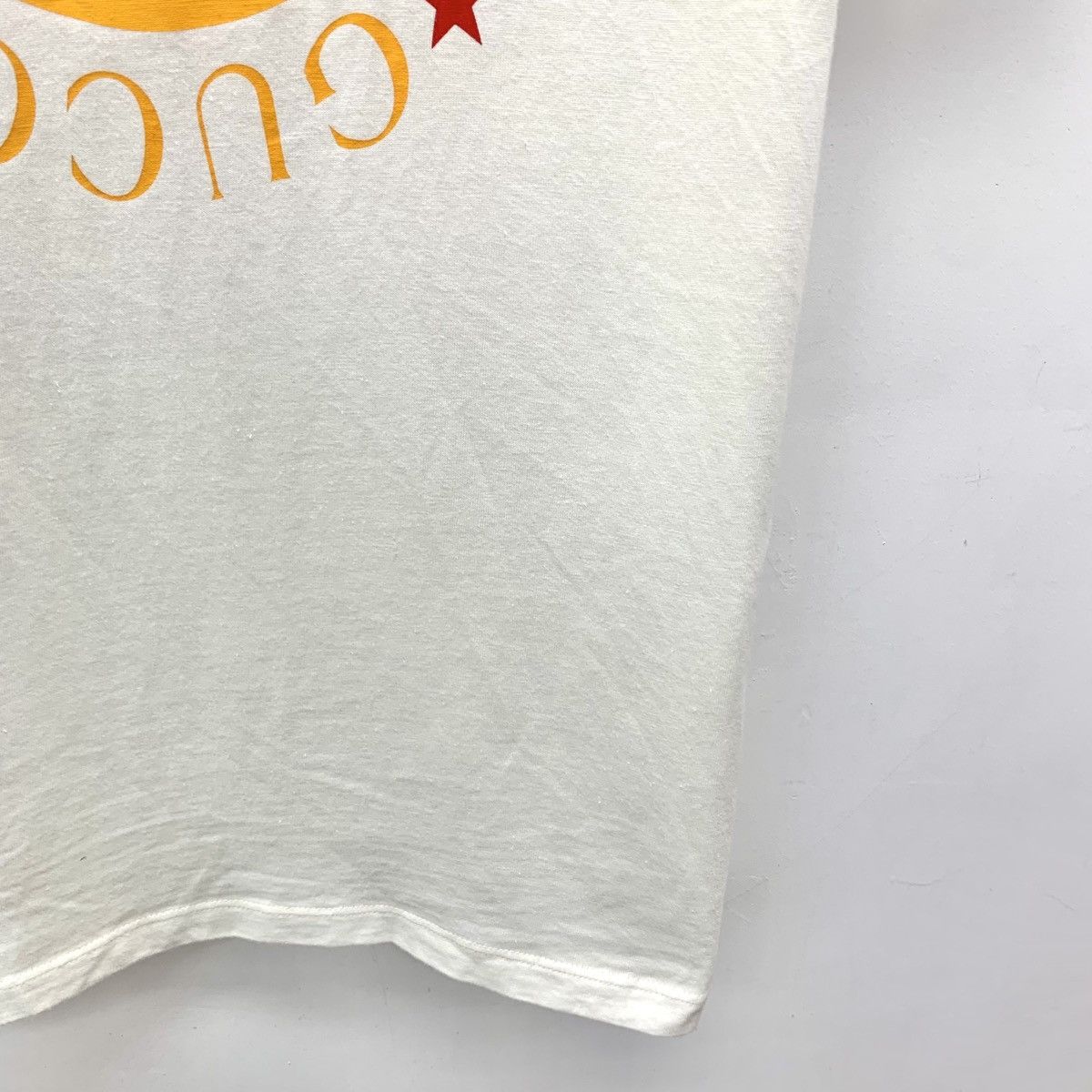 Gucci Gucci White Logo Emblem Printed Short Sleeve T-shirt K26WX Size S / US 4 / IT 40 - 4 Thumbnail