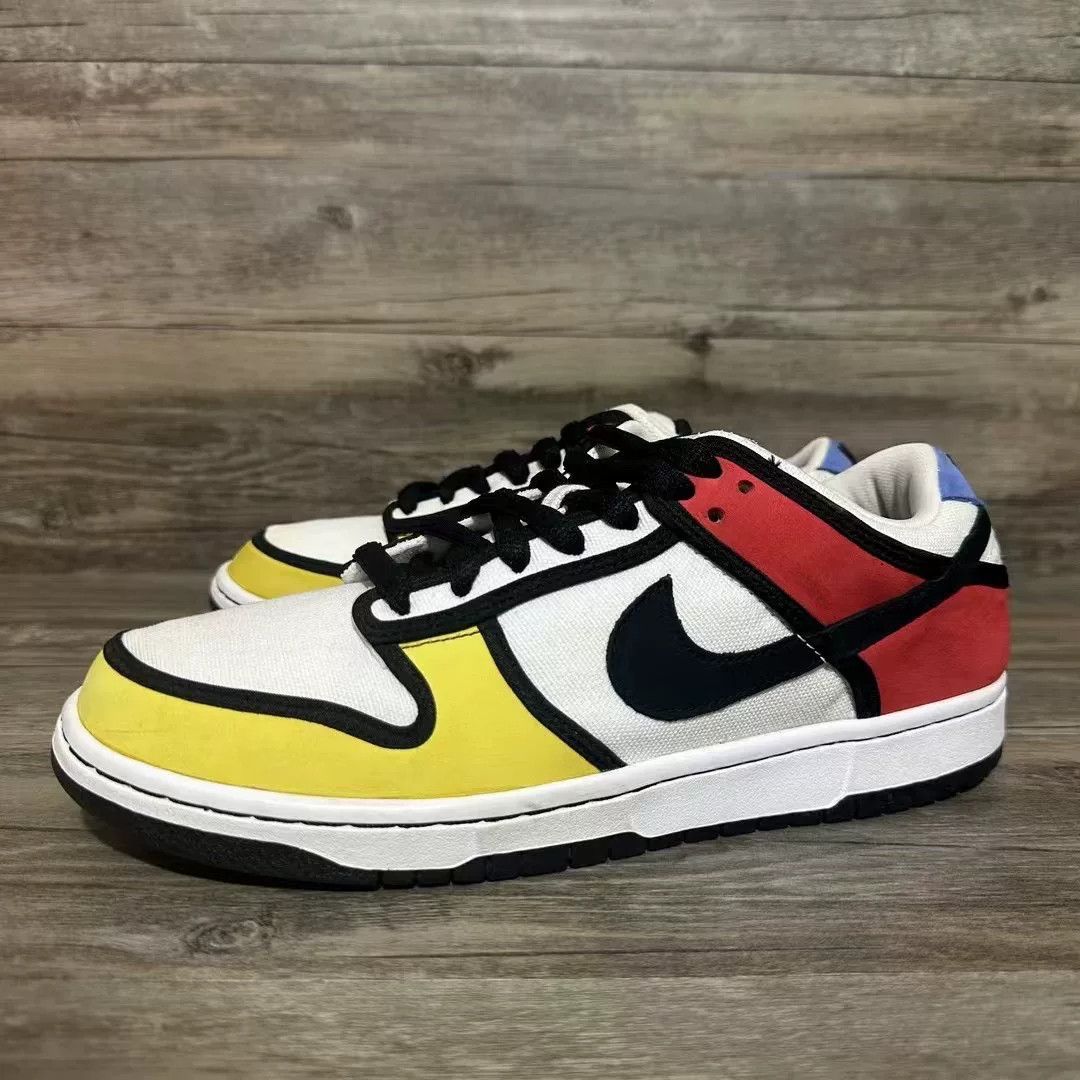 Nike Nike DUNK White Lowtop Sneakers 43 Men Size US 10 / EU 43 - 1 Thumbnail