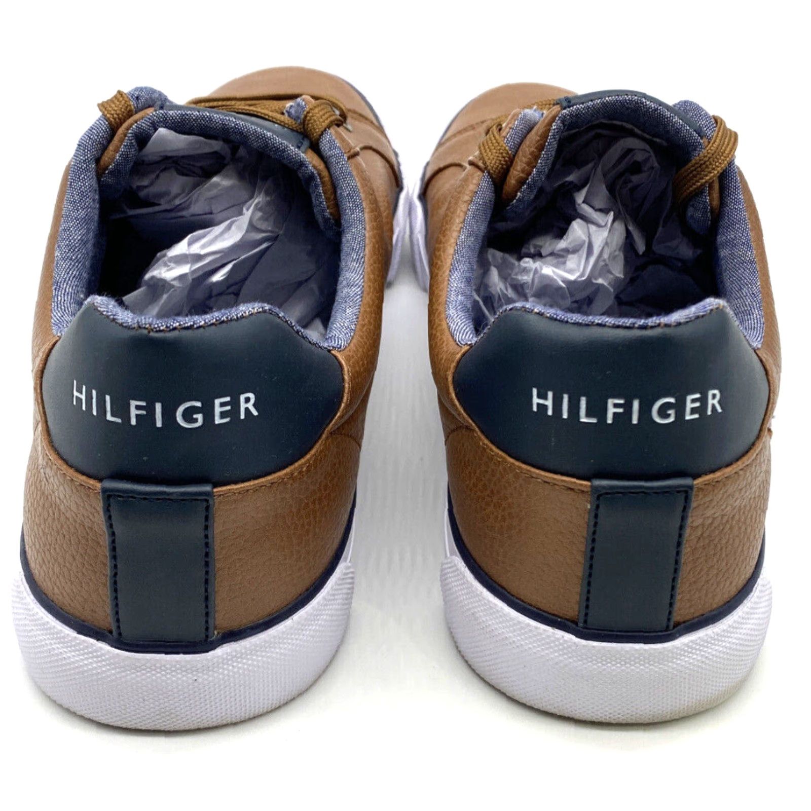 Tommy Hilfiger Tommy Hilfiger Mens Shoe Randal Cognac Fashion Sneaker Leather 11 D(M) 10 US Size 11 2829781 Mens Size US 10 / EU 43 - 4 Thumbnail