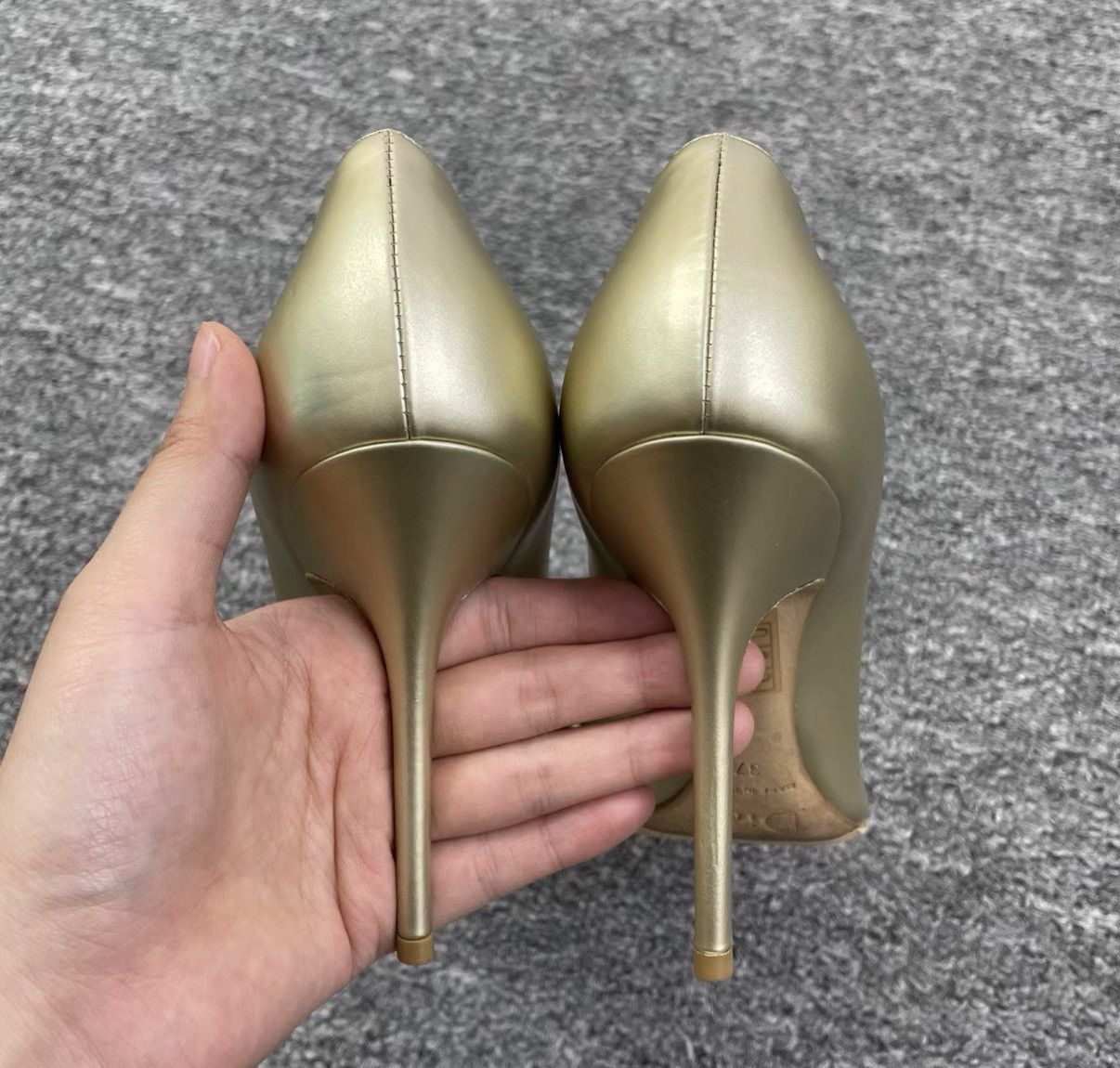 Dior Dior gold pointed-toe high heels K12 Size US 7 / IT 37 - 6 Thumbnail