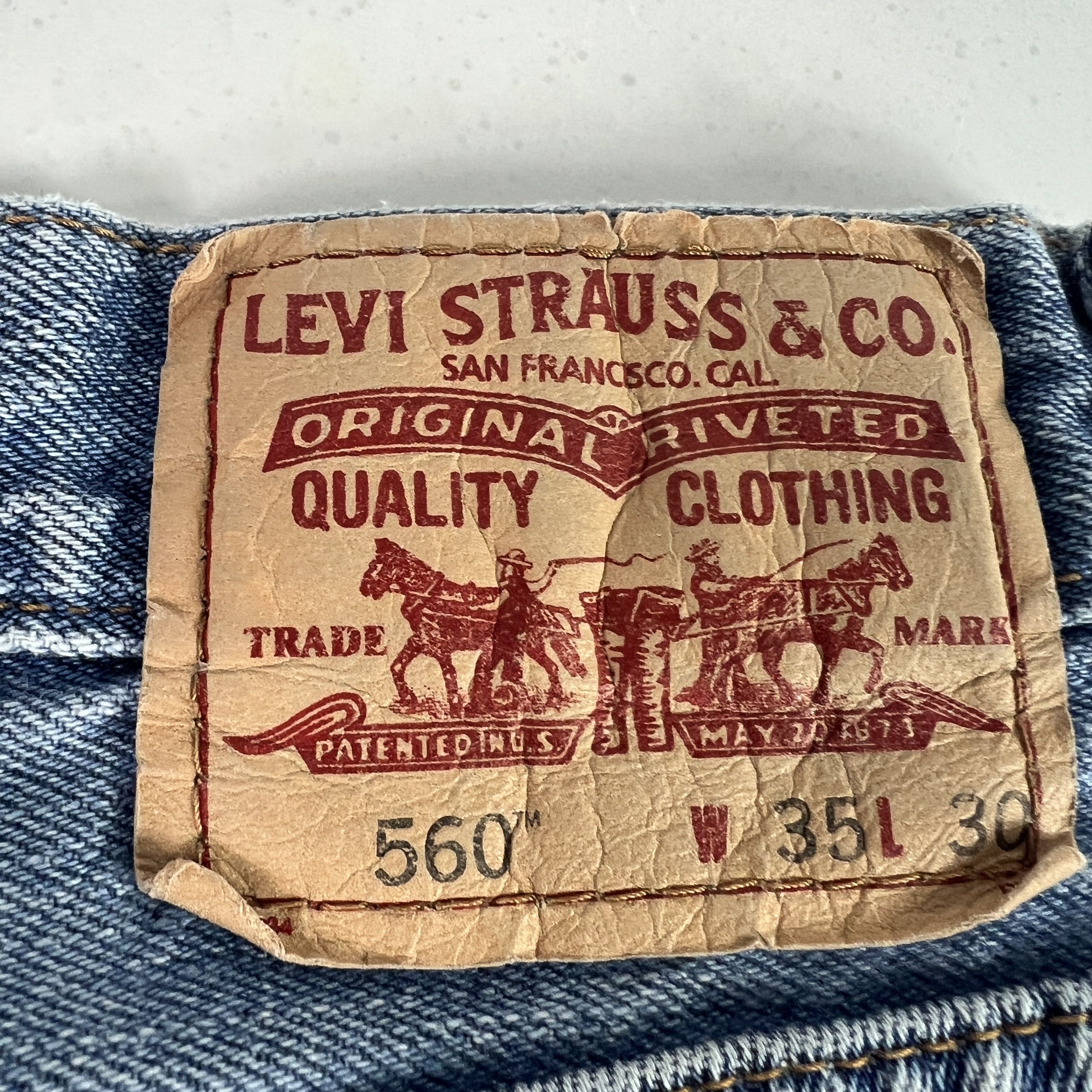 Levi's Y2K Levi's Jeans 560 Comfort Loose Fit Tapered Blue Denim Size US 34 / EU 50 - 15 Thumbnail