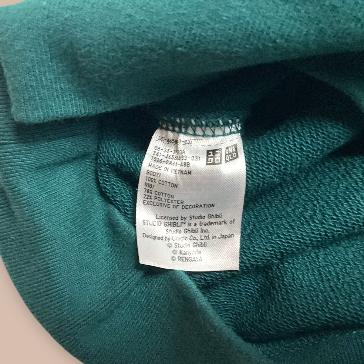 Uniqlo Uniqlo X Studio Ghibli "My Neighbor TOTORO" Sweatshirt Size US XL / EU 56 / 4 - 13 Thumbnail