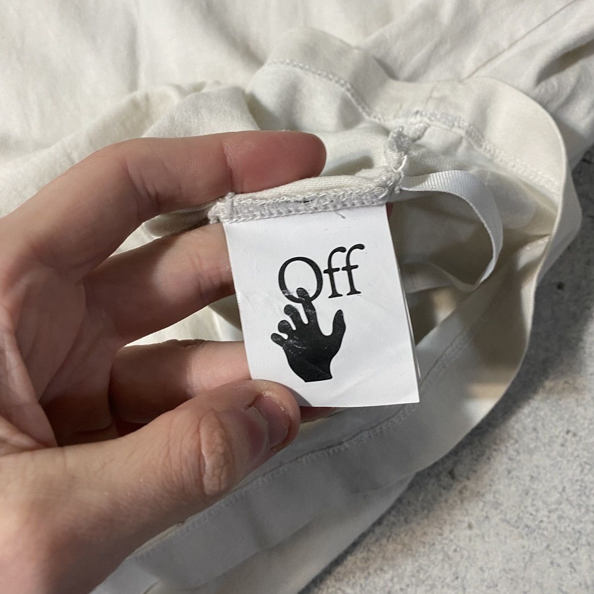 Off-White Off-White T-Shirt Size US M / EU 48-50 / 2 - 11 Thumbnail