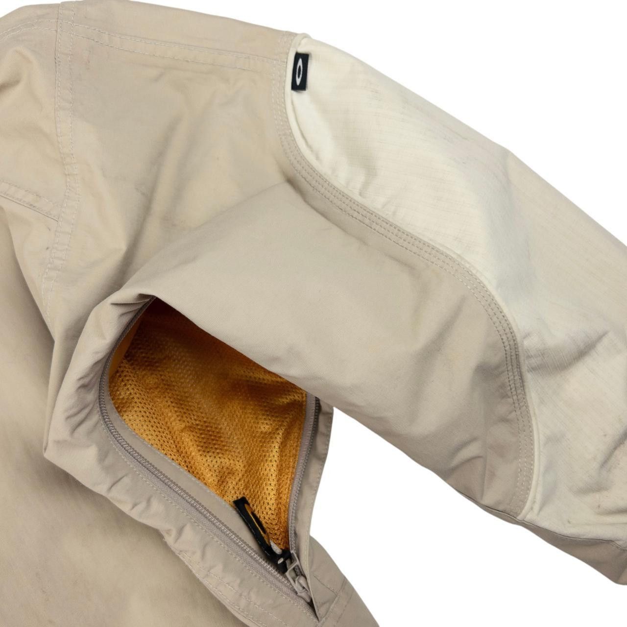 Oakley Vintage Oakley Zip Up Snowboarding Jacket Size S Size US S / EU 44-46 / 1 - 6 Thumbnail