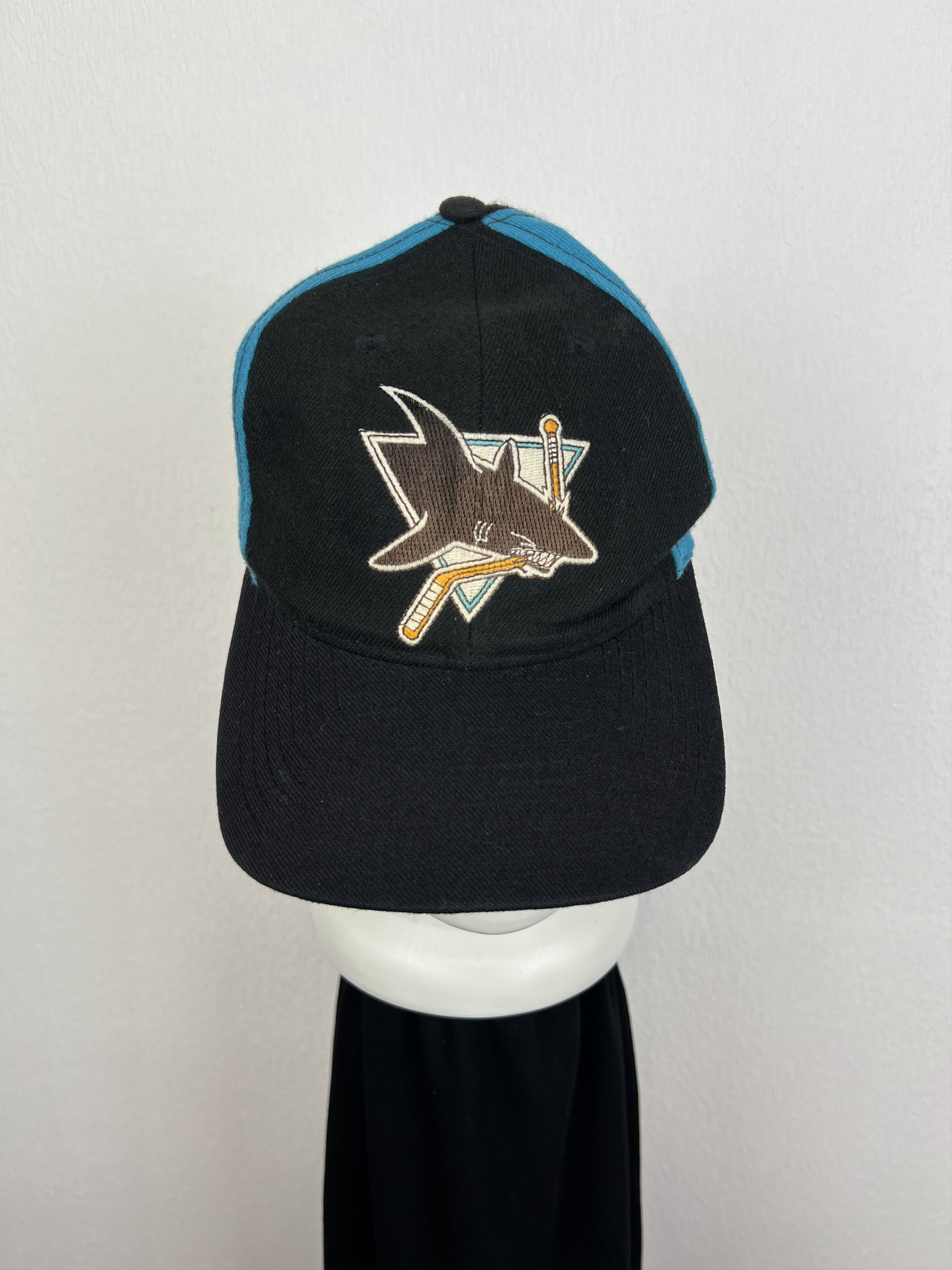 Vintage Vintage 90's San Jose Sharks NHL Cap Hat Snapback Ice Hockey Size ONE SIZE - 1 Thumbnail