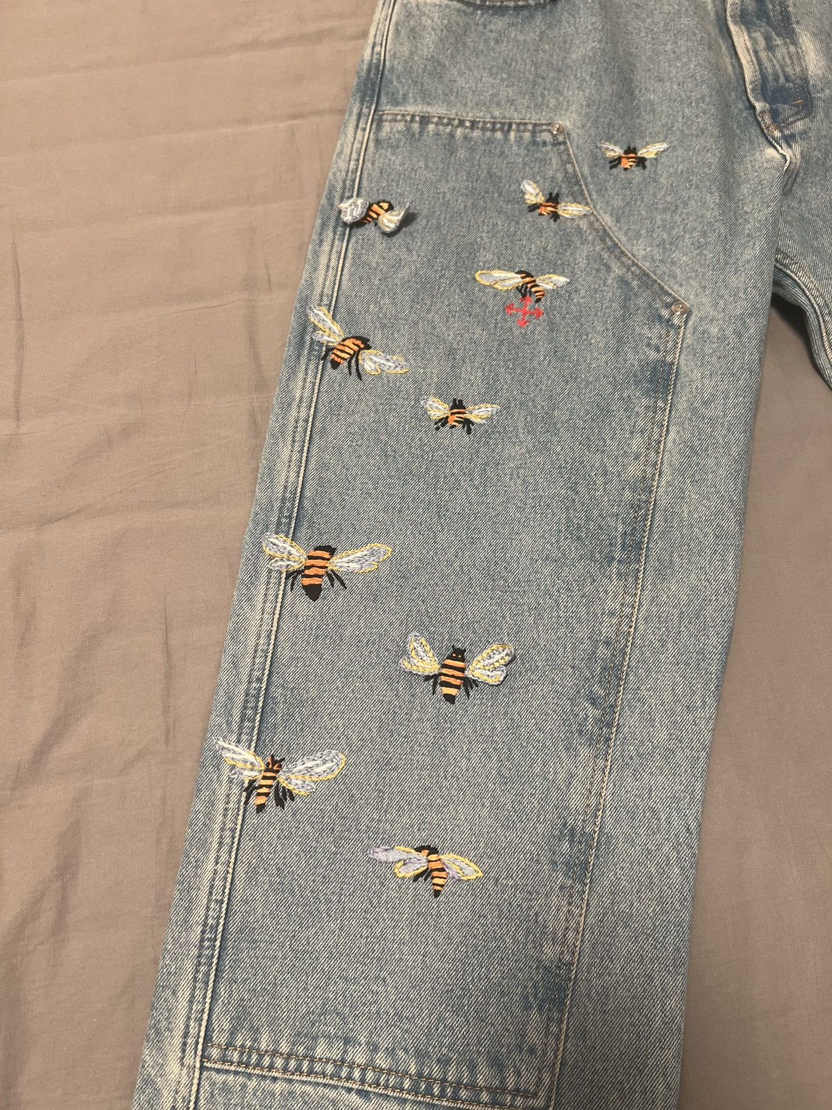 Off-White Off-White Bees Carpenter Jeans Size US 34 / EU 50 - 3 Thumbnail