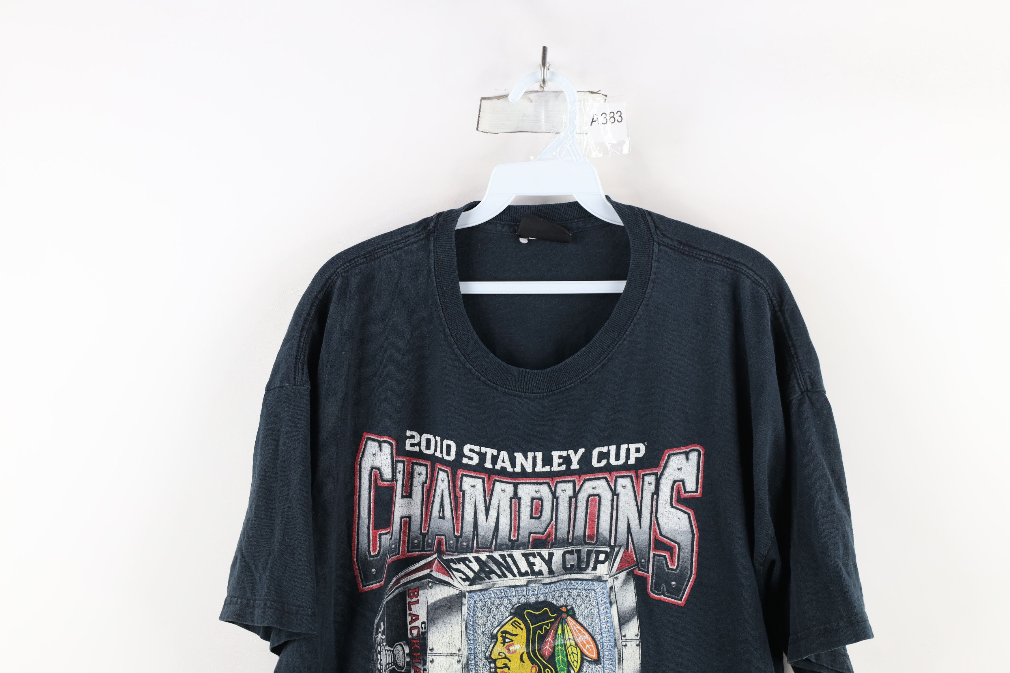 Reebok × Vintage Vintage Y2K Reebok Cup Champs Chicago Blackhawks T-Shirt Size US XL / EU 56 / 4 - 2 Thumbnail