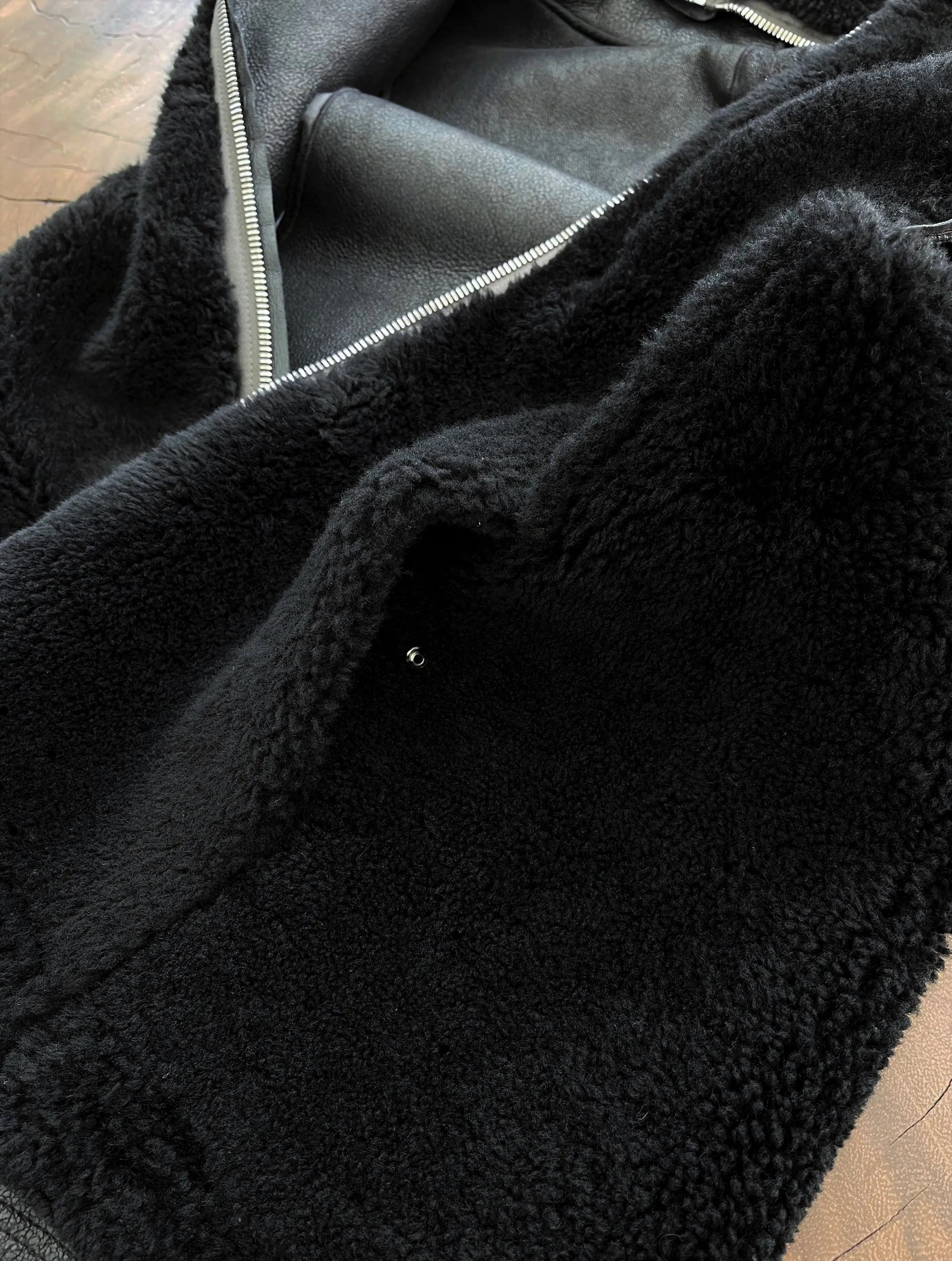 Rick Owens EU46 Lamb Shearling Runway Gimp Leather Vest FW22 Strobe Size US S / EU 44-46 / 1 - 9 Thumbnail