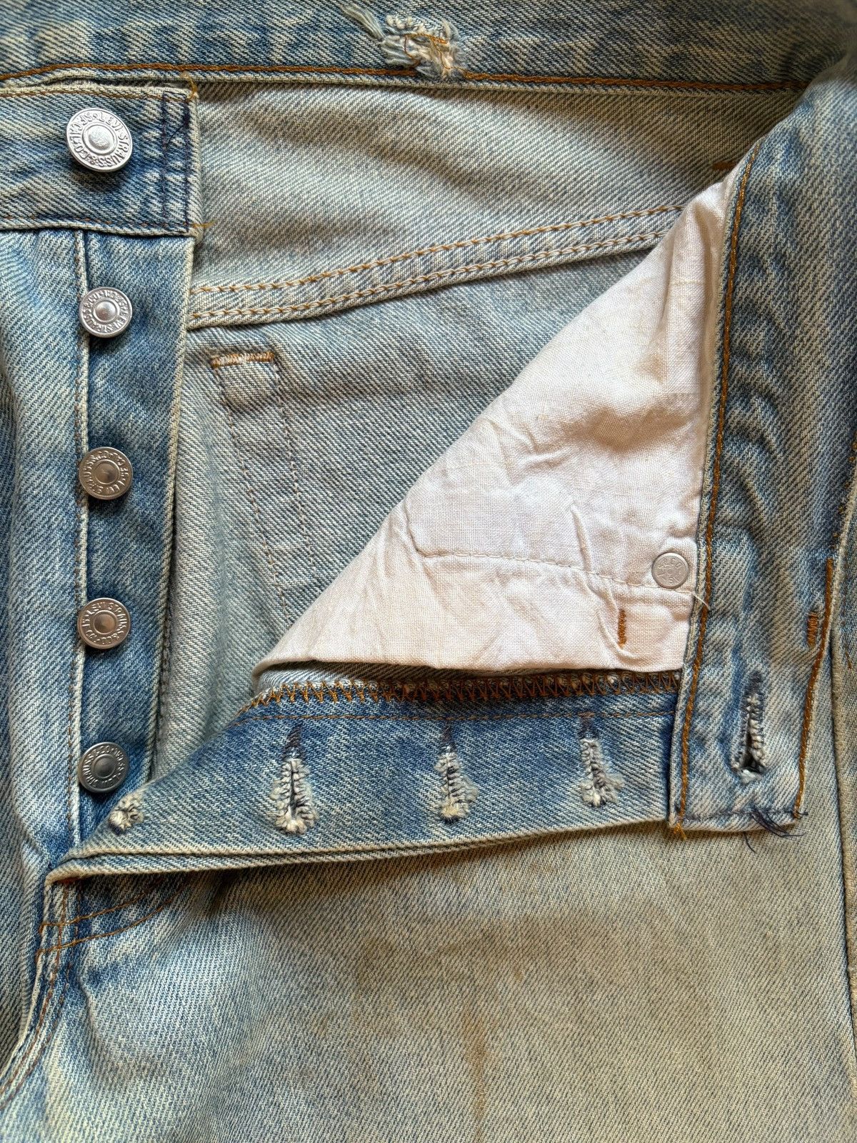 Levi's Vintage 90s Levis 501 Mud Wash Distressed Jeans Size US 31 - 3 Thumbnail