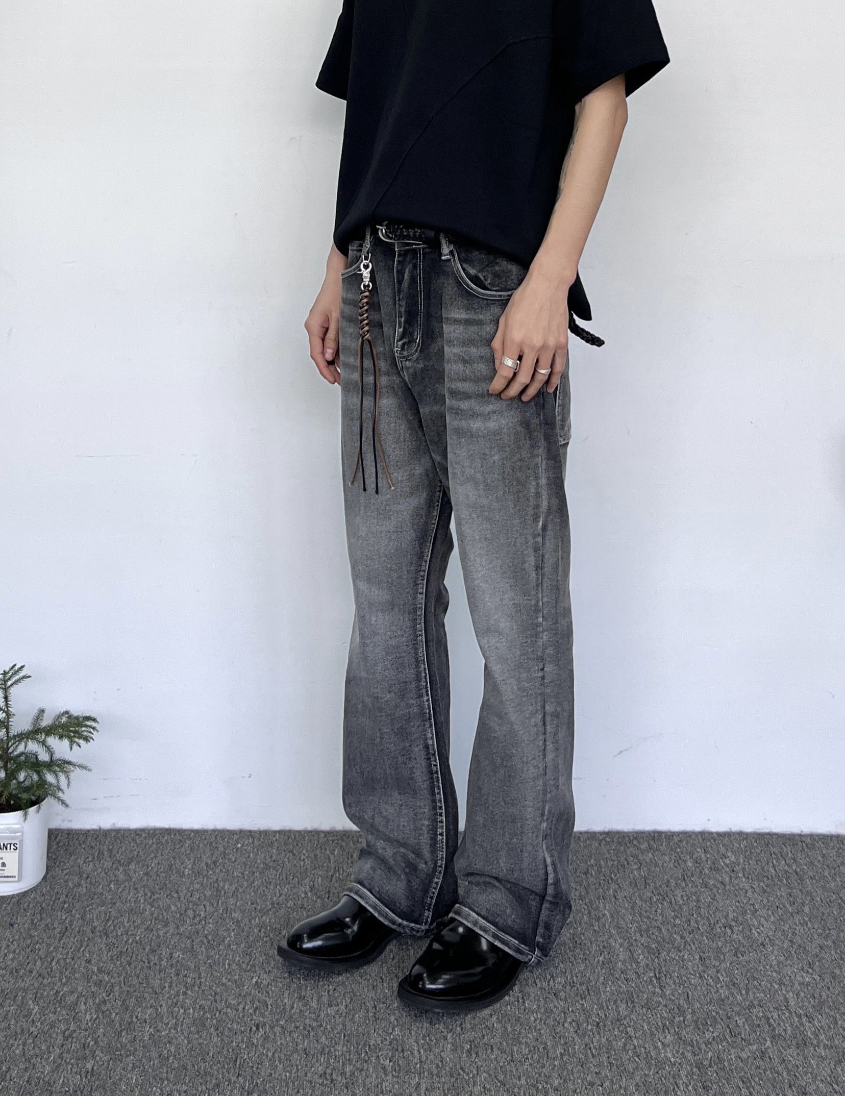 y2k distressed grunge flared jeans