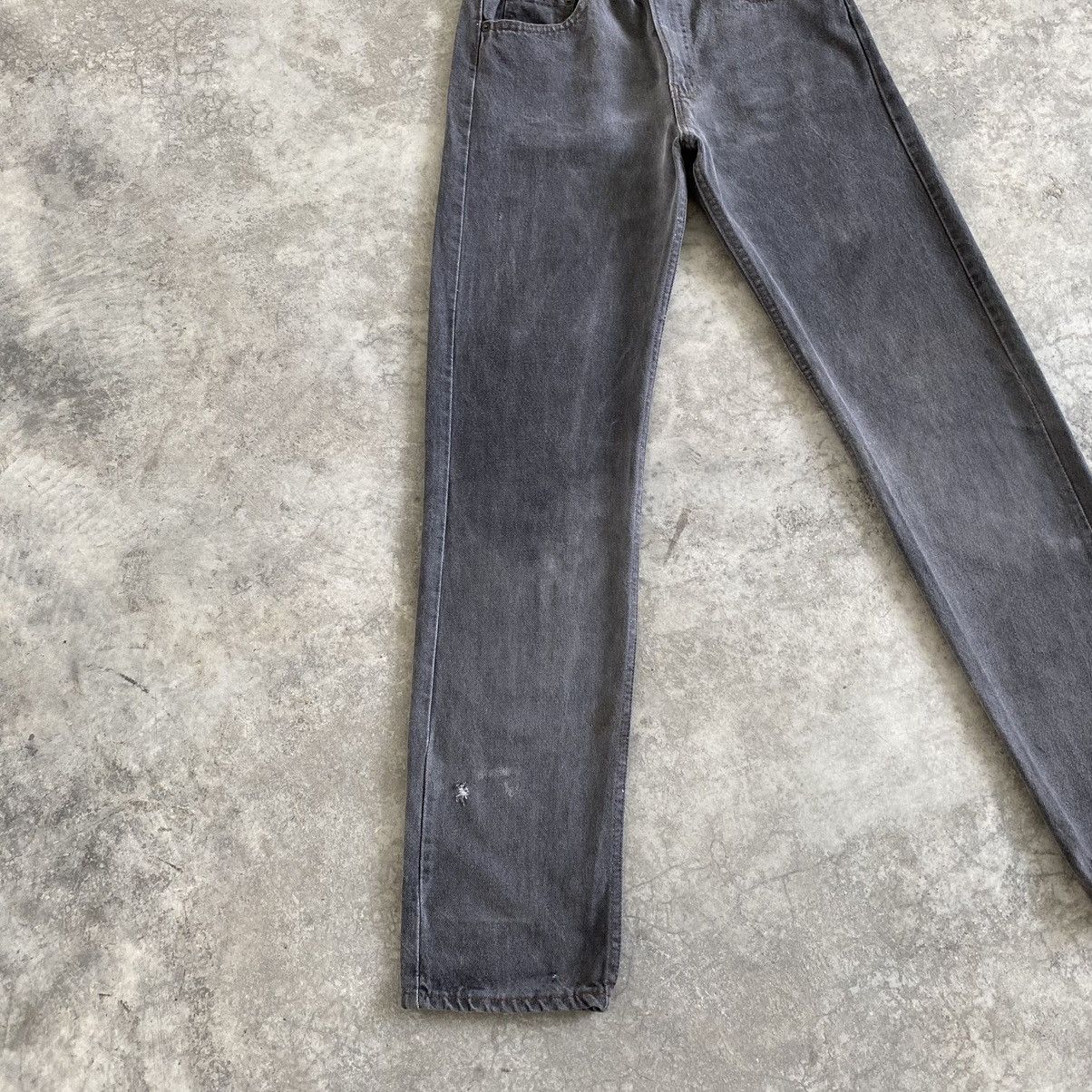 Levi's Size 30x33 Vintage Late 80’s Levis 505 Faded Ash Grey Jeans Size US 30 / EU 46 - 5 Thumbnail