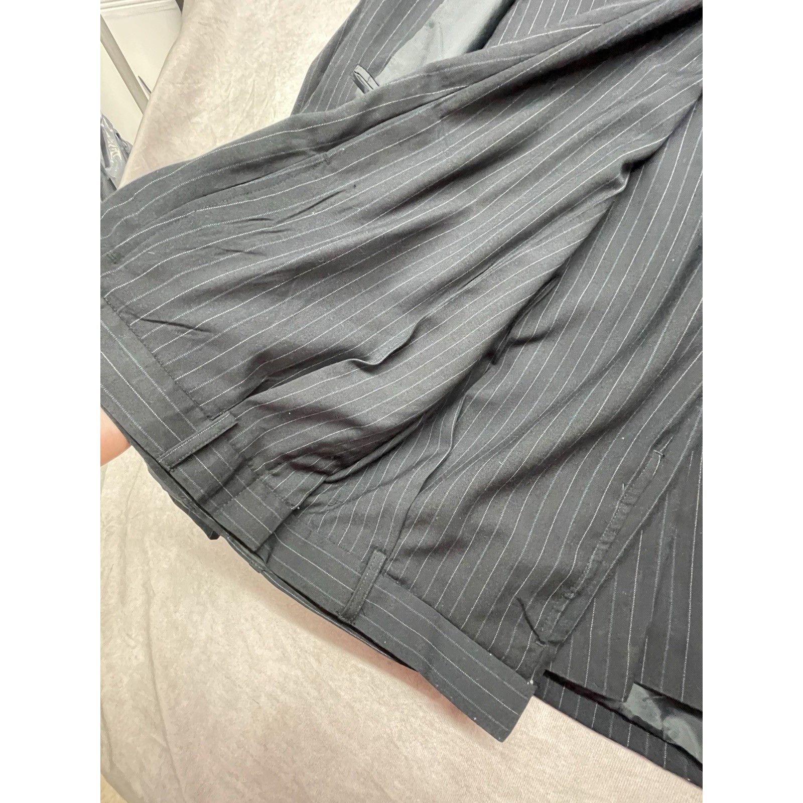 Andrew Fezza NWT Andrew Fezza Black Pinstripe 2PC Suit 36R 3-Button Poly Size 36R - 7 Thumbnail