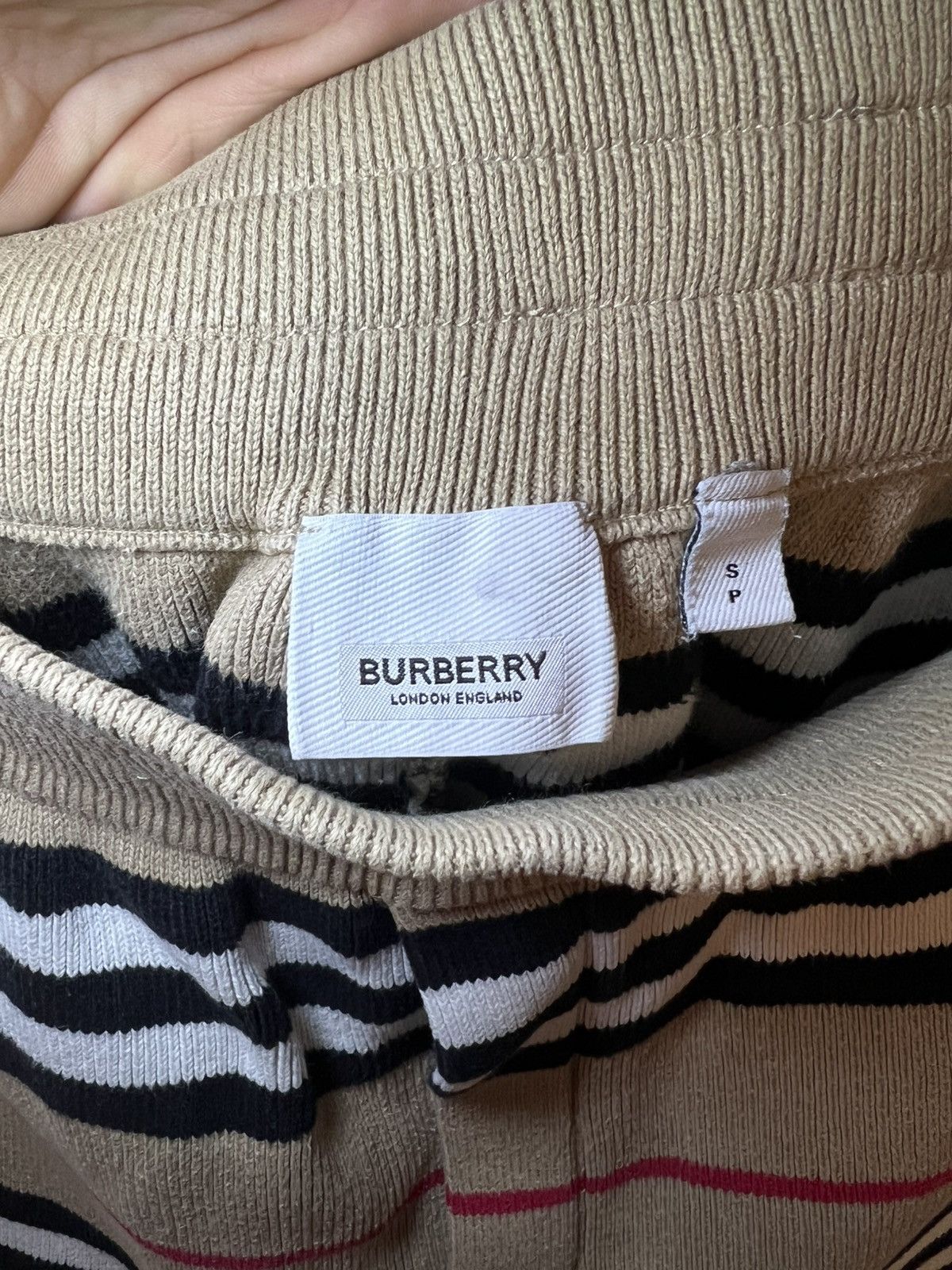 Burberry Vintage Burberry logo plaid heavy knit shorts Size US 32 / EU 48 - 3 Thumbnail