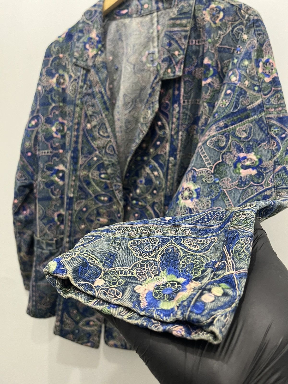 Vintage Japanese Brand Denim Jacket Art Graphic Full Flower Vintage Size US XL / EU 56 / 4 - 4 Thumbnail