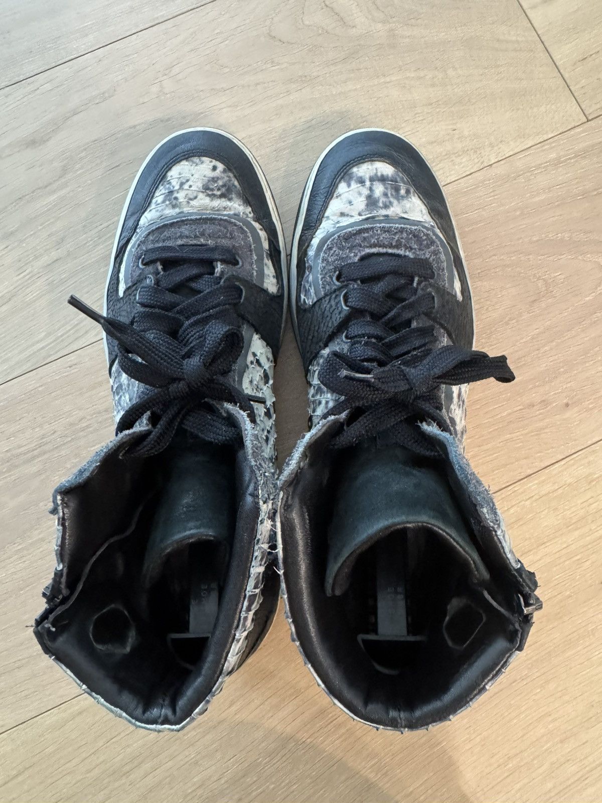Lanvin Lanvin Men’s High top Sneakers Camo Sz 10 Snake Python Suede Size US 10 / EU 43 - 13 Thumbnail