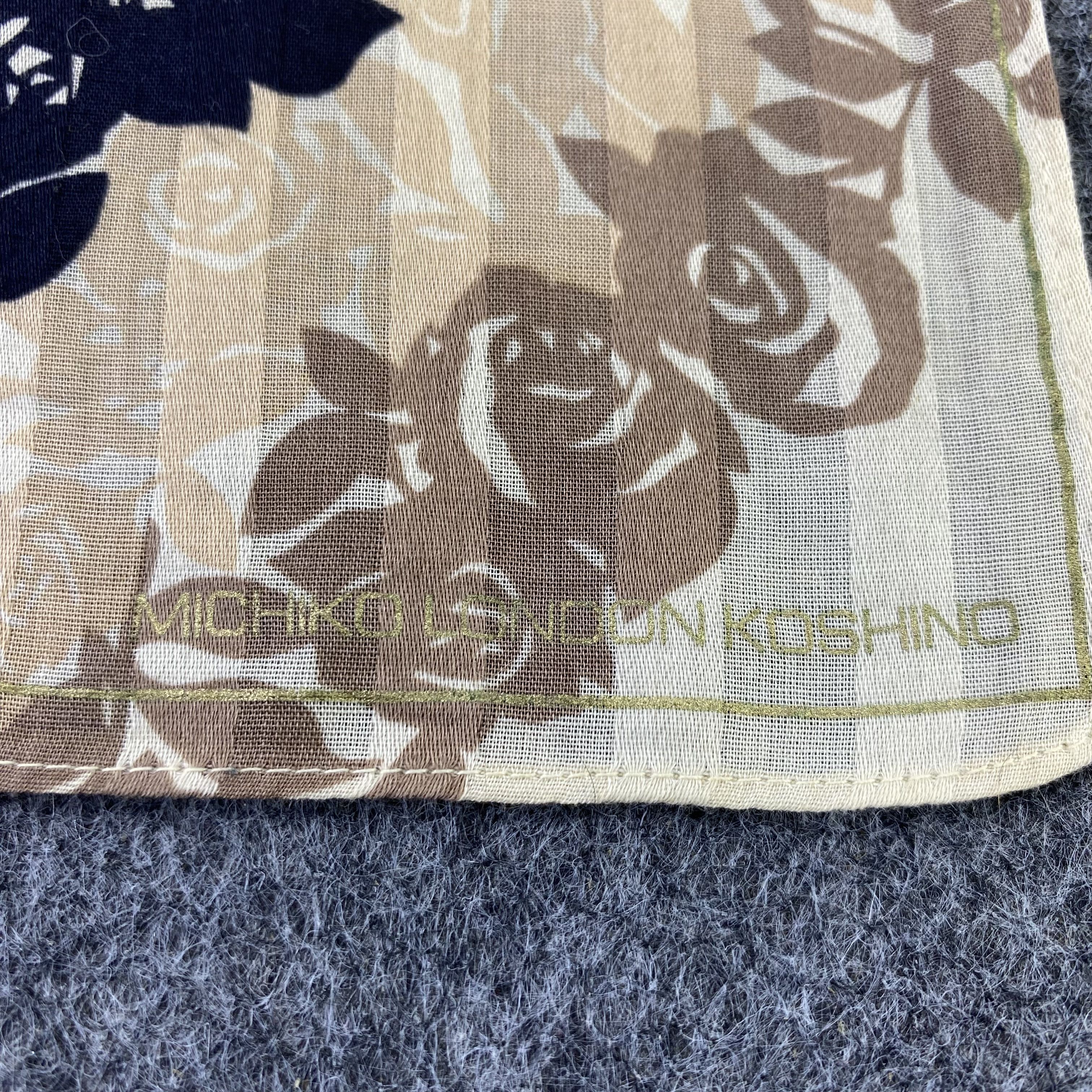 Michiko Koshino London Michiko Koshino Handkerchief / Bandana / Neckerchief -B651 Size ONE SIZE - 5 Thumbnail