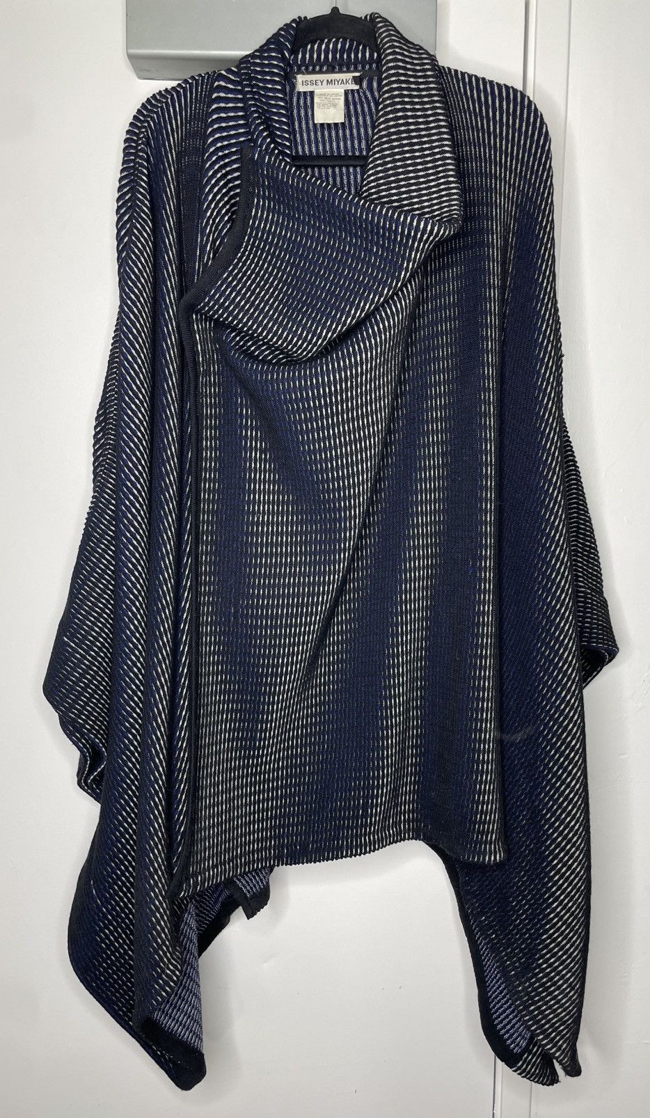 Issey Miyake Vintage Issey Miyake Cardigan Size M / US 6-8 / IT 42-44 - 4 Thumbnail