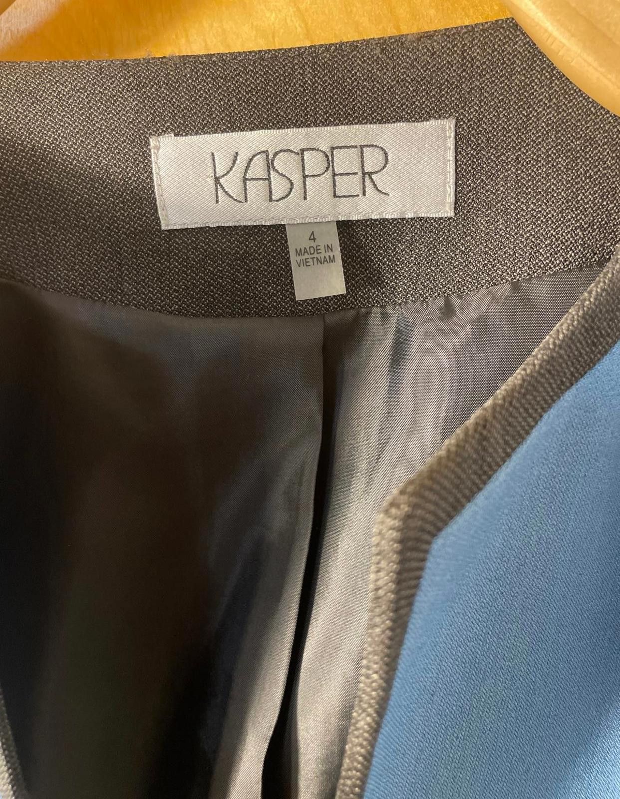 Other Kasper Blazer Women's Sz 4 Gray Brown Normcore Career Size S / US 4 / IT 40 - 3 Thumbnail