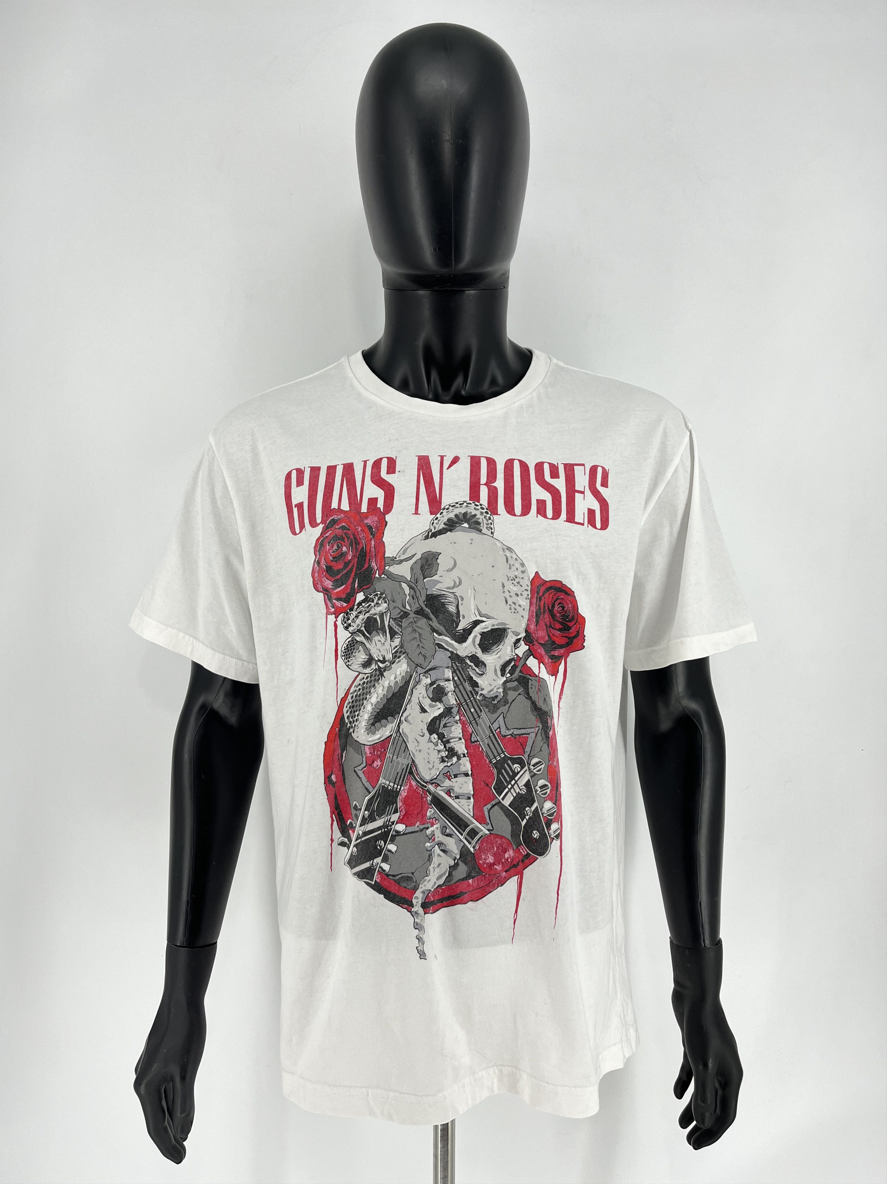 Band Tees Vintage Y2K Guns And Roses World Tour Band Rock Meta Size US XL / EU 56 / 4 - 2 Thumbnail