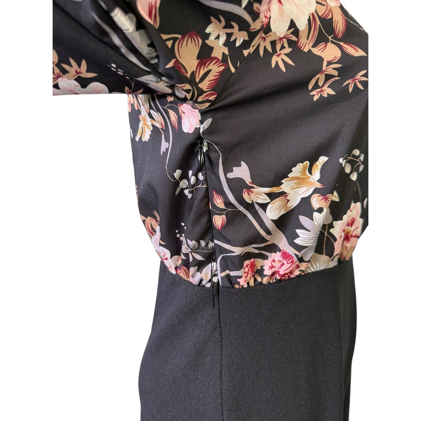 Shein Shein black floral long sleeves jumpsuit size XS Size 26" / US 2 / IT 38 - 8 Thumbnail