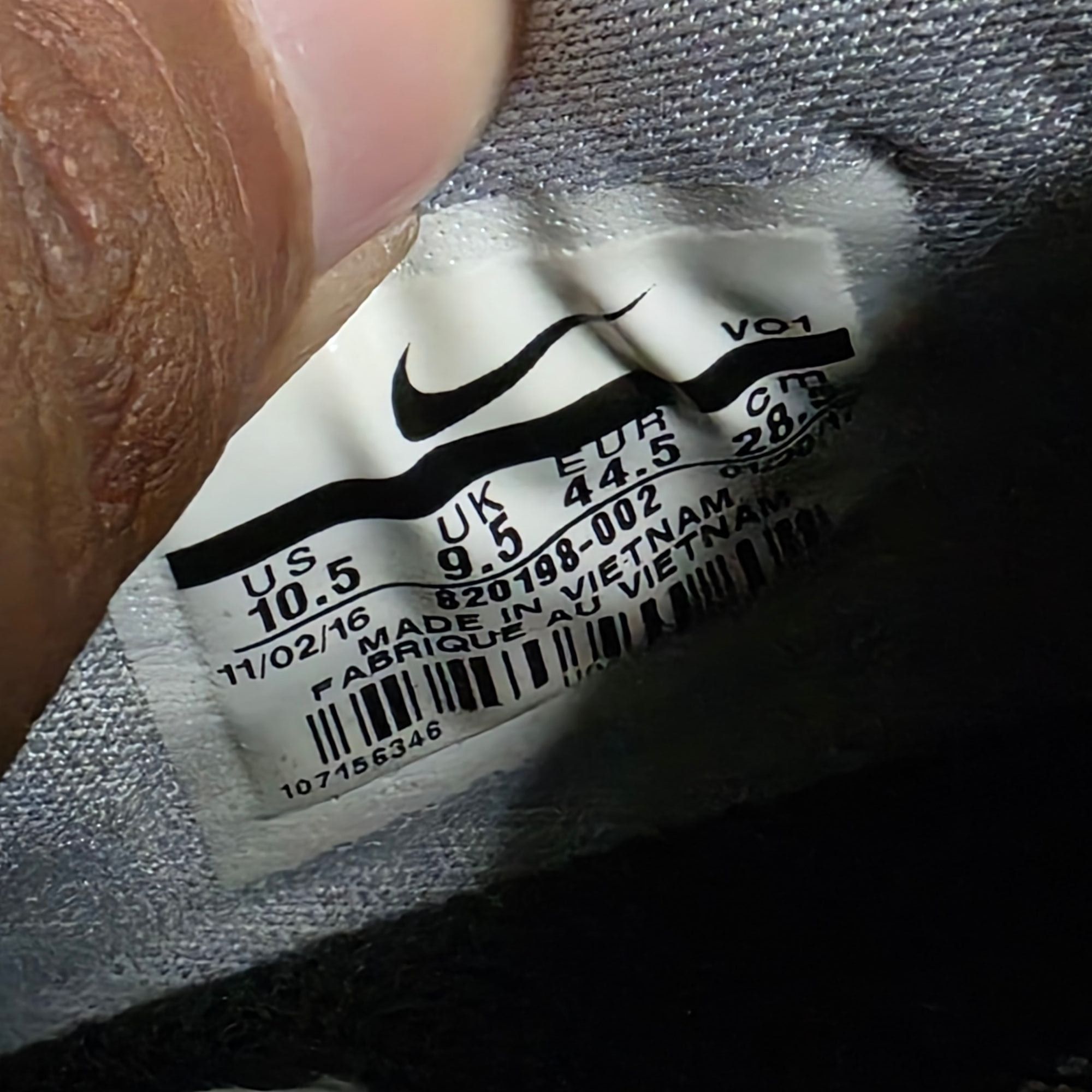 Nike Nike Air Max Typha Wolf Gray Mens Size 10.5 Athletic Shoes T Size US 10.5 / EU 43-44 - 7 Thumbnail