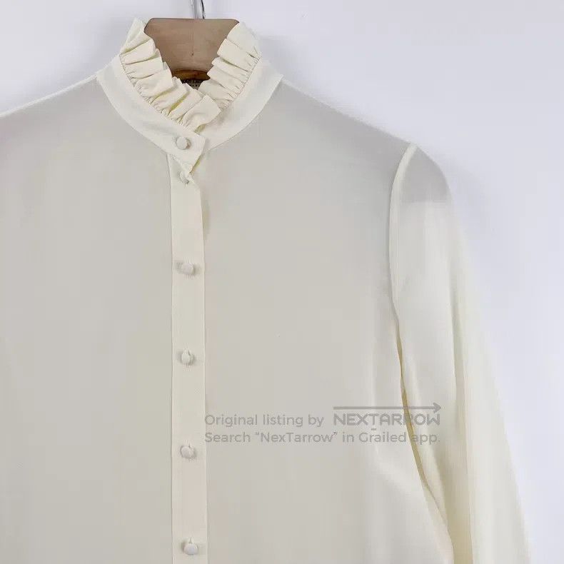 Saint Laurent Paris Saint Laurent Paris Beige Long Sleeve Shirt with Lace Trim Size XXS / US 00 / IT 34 - 6 Thumbnail