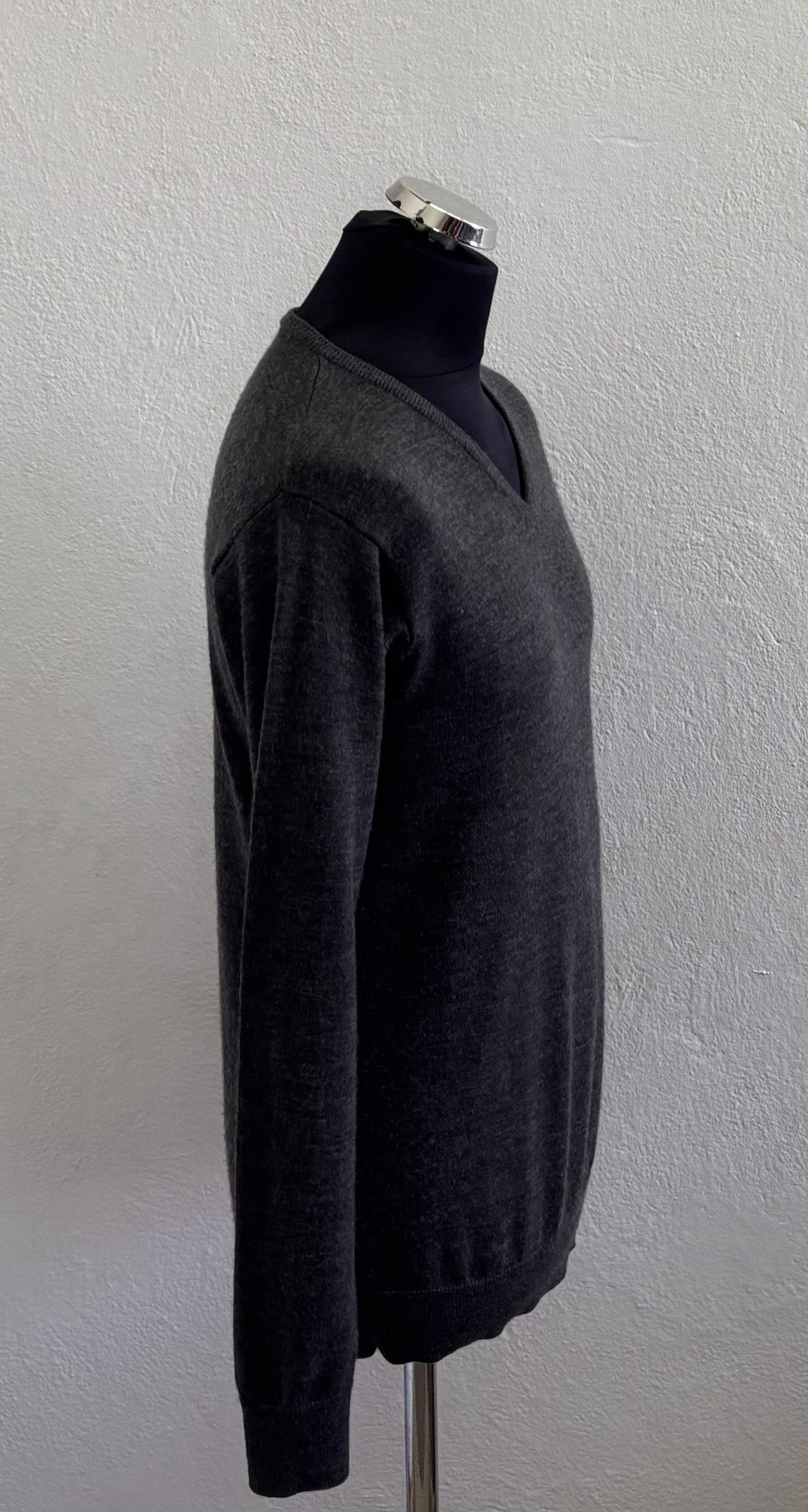 Fred Perry Fred Perry V-neck 100% Wool Sweater Medium Size US M / EU 48-50 / 2 - 4 Thumbnail
