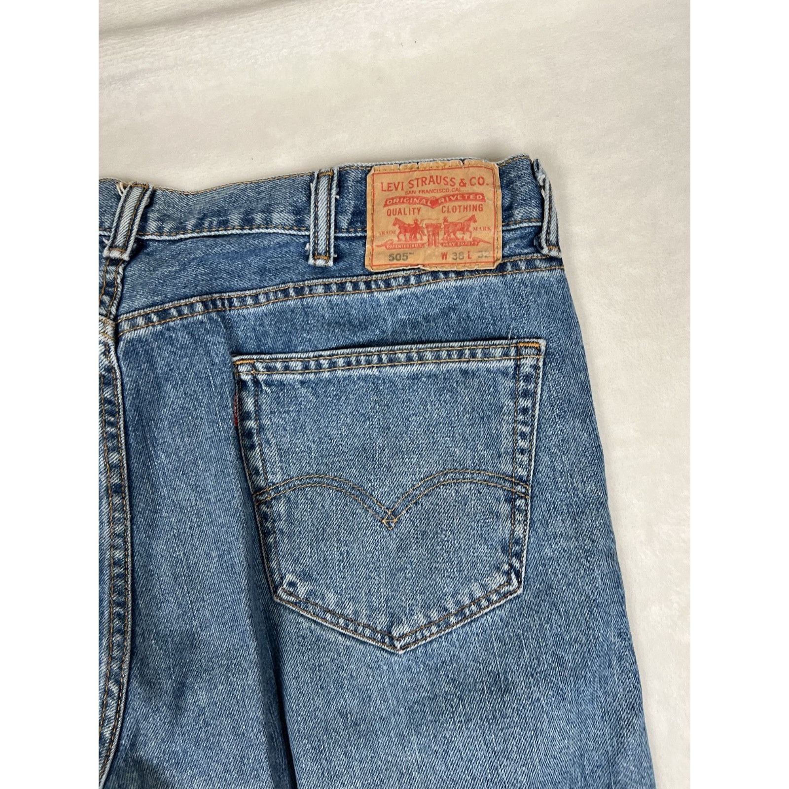 Levi's Vintage Levi’s 505 Blue Denim Jeans Size 38x32 Made in Mexic Size US 38 / EU 54 - 8 Thumbnail