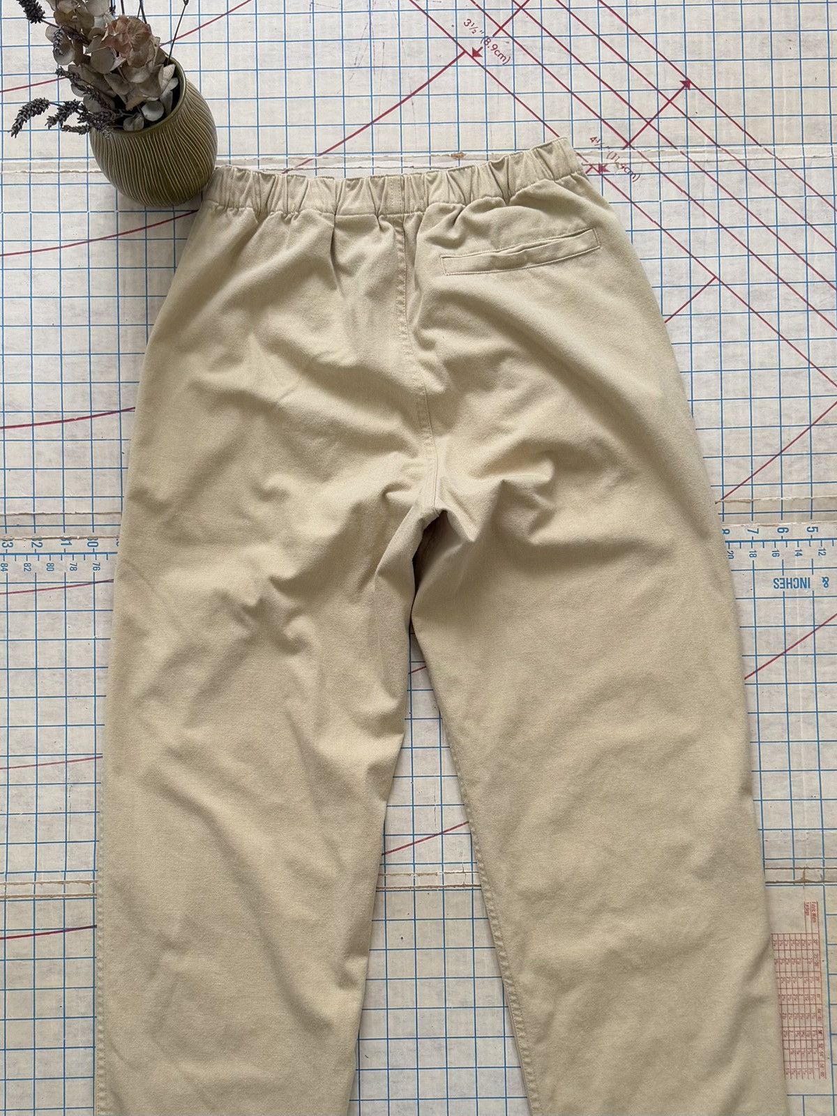 The North Face The North Face Casual Pants Light Tan Size Medium Japan Tag Size US 32 / EU 48 - 12 Thumbnail
