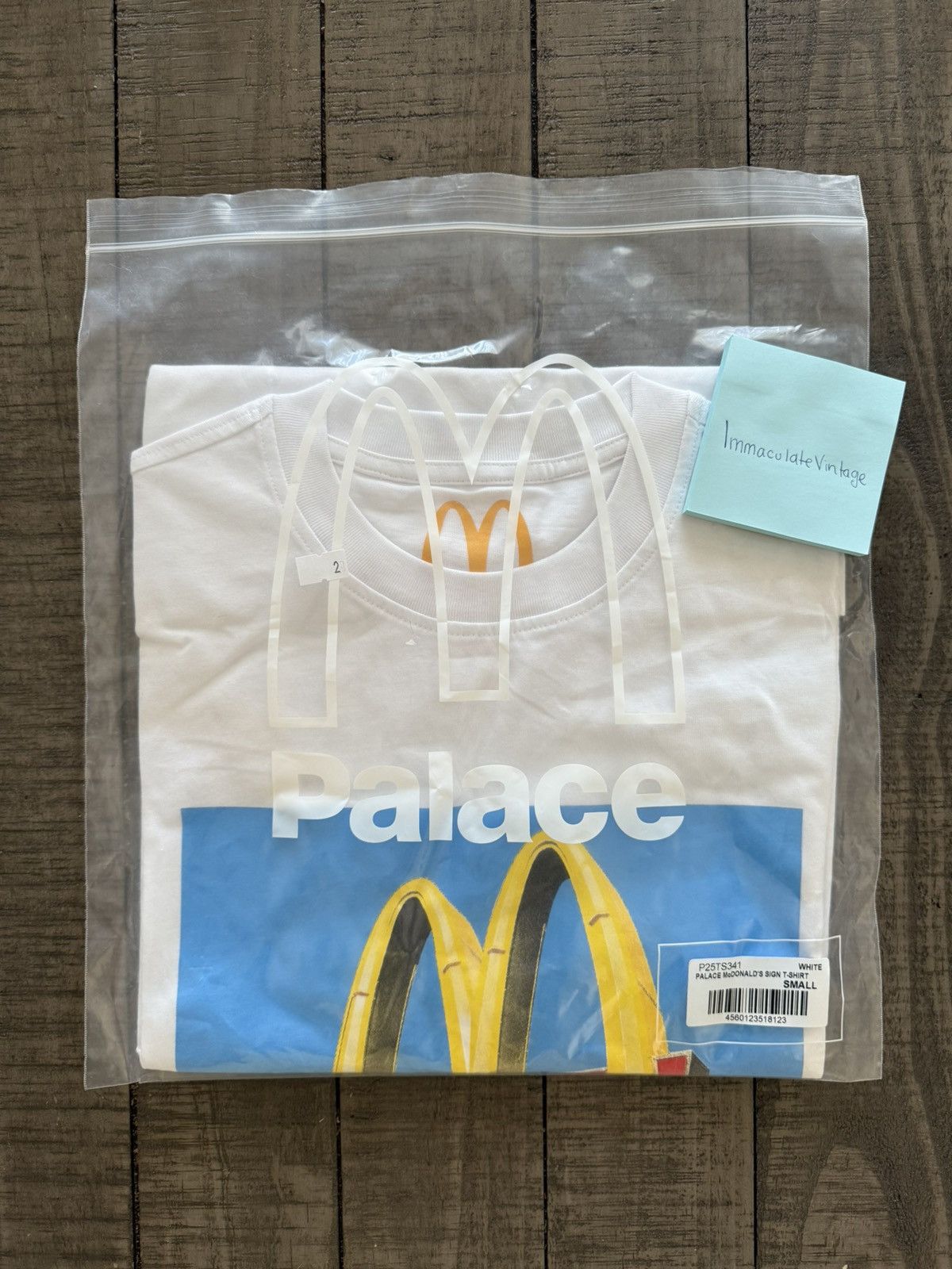 Palace McDonalds X Palace Sign Logo Skateboard Mens White T-Shirt Size US S / EU 44-46 / 1 - 1 Preview