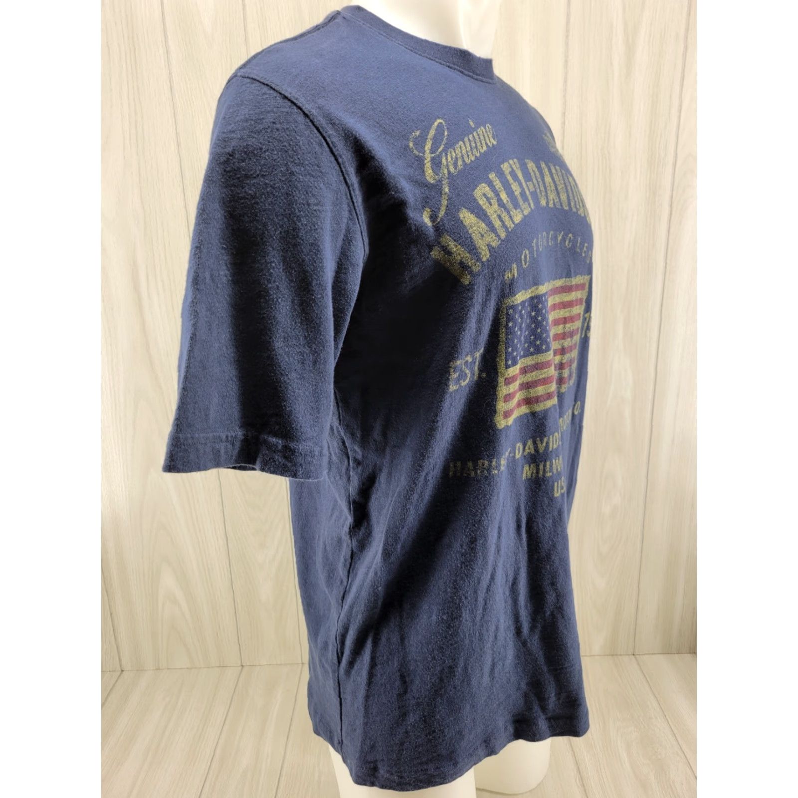 Harley Davidson Harley-Davidson T Shirt Blue Size M Mens Regular Short Sleeve Crew Neck Logo 19" Shoulder 21.5" Armpit to Armpit 11" Arm Length 28" Down Back Size US M / EU 48-50 / 2 - 4 Thumbnail