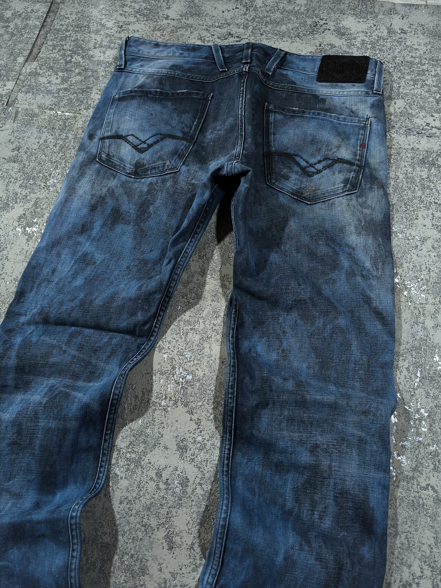 Other REPLAY ITALY HEDI SLIMANE ROCKSTAR STAINED LOOK JEANS Size US 34 / EU 50 - 9 Thumbnail