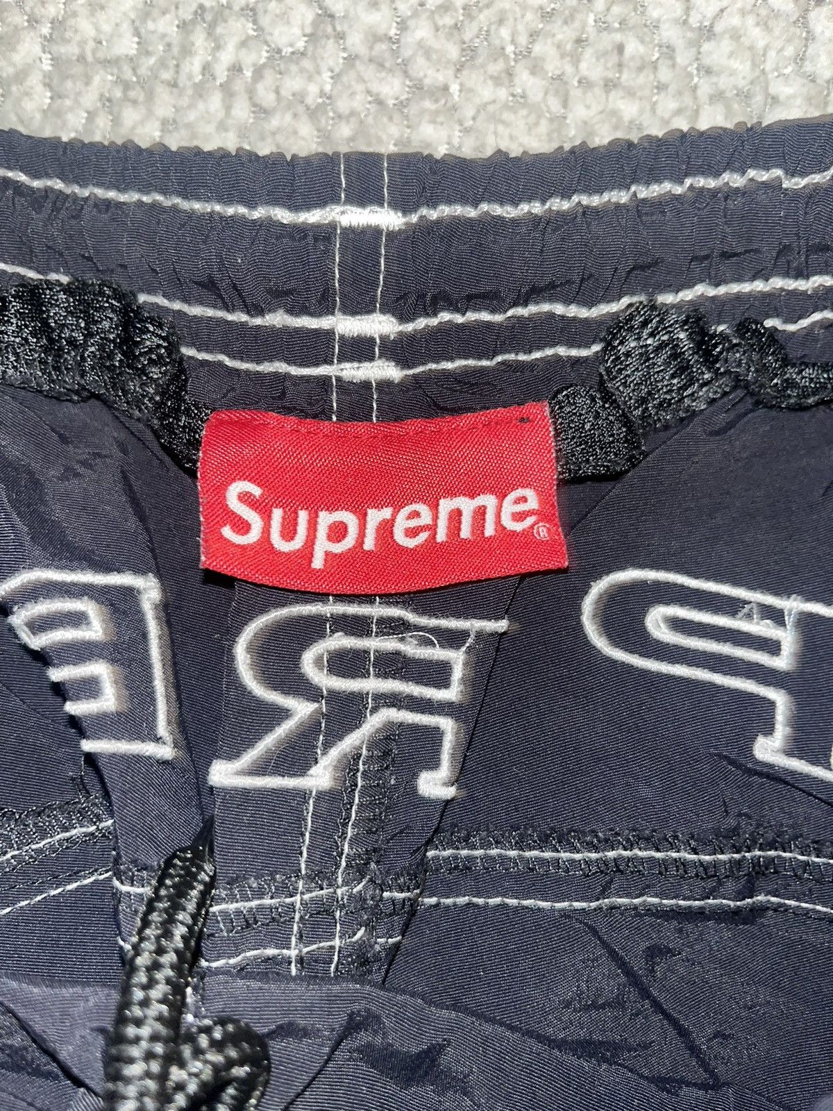 Supreme Supreme Arc Logo Water Shorts Mens Size Large ‘Black’ Size US 33 - 4 Thumbnail