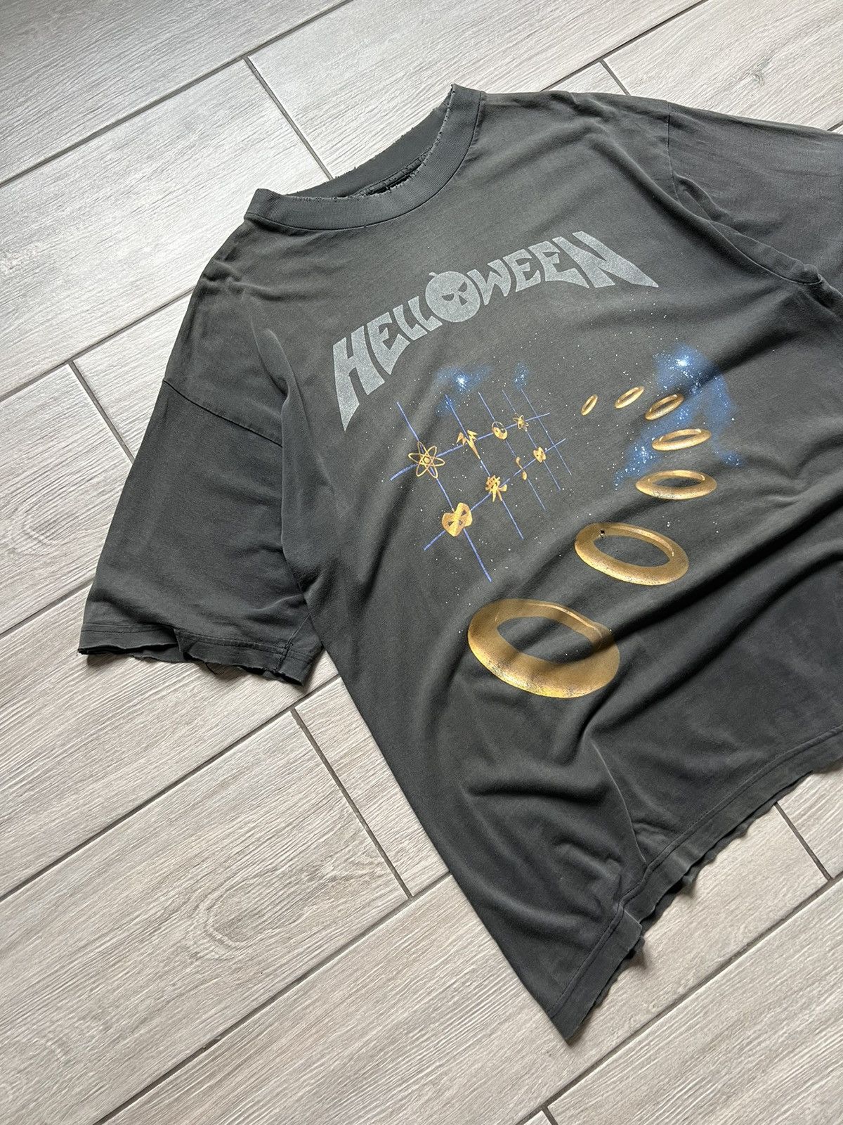Band Tees HELLOWEEN Vintage T-shirt Master Ring World Tour 94/95 LIVE Size US M / EU 48-50 / 2 - 10 Thumbnail