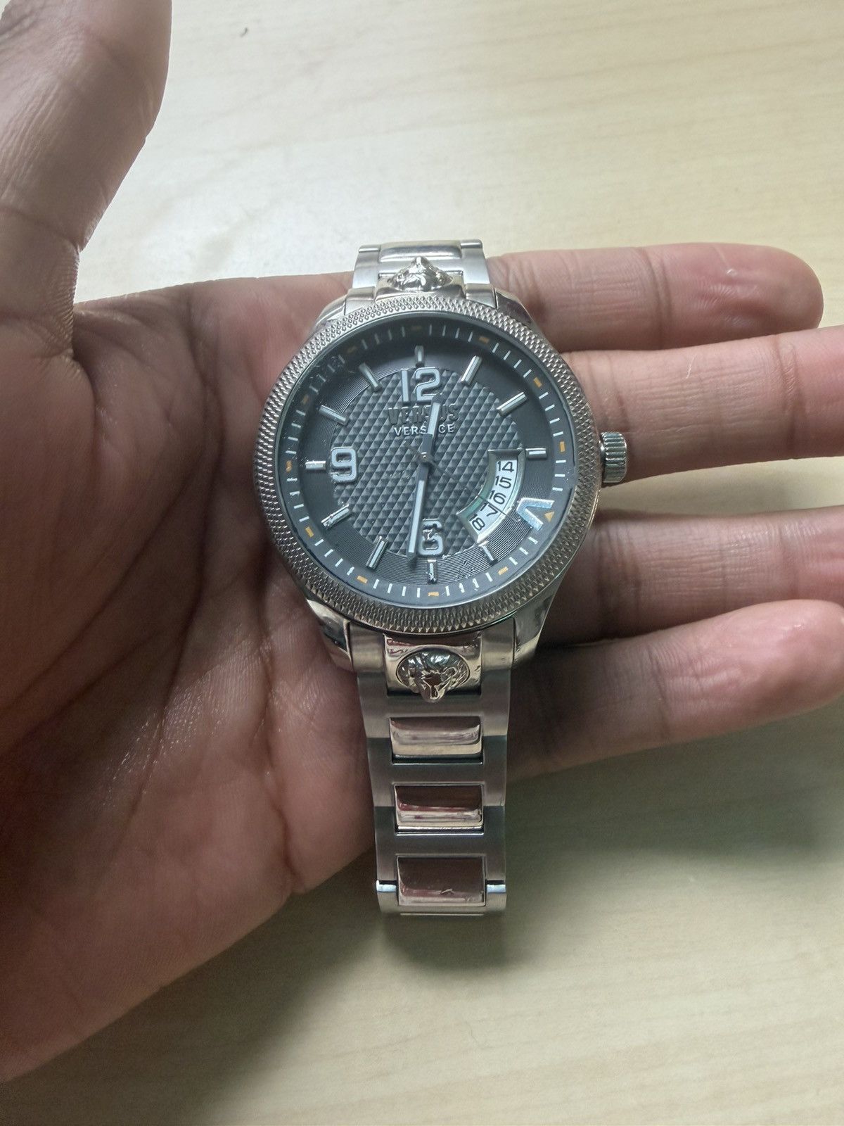 Versace Vintage Versace Watch Size ONE SIZE - 2 Thumbnail