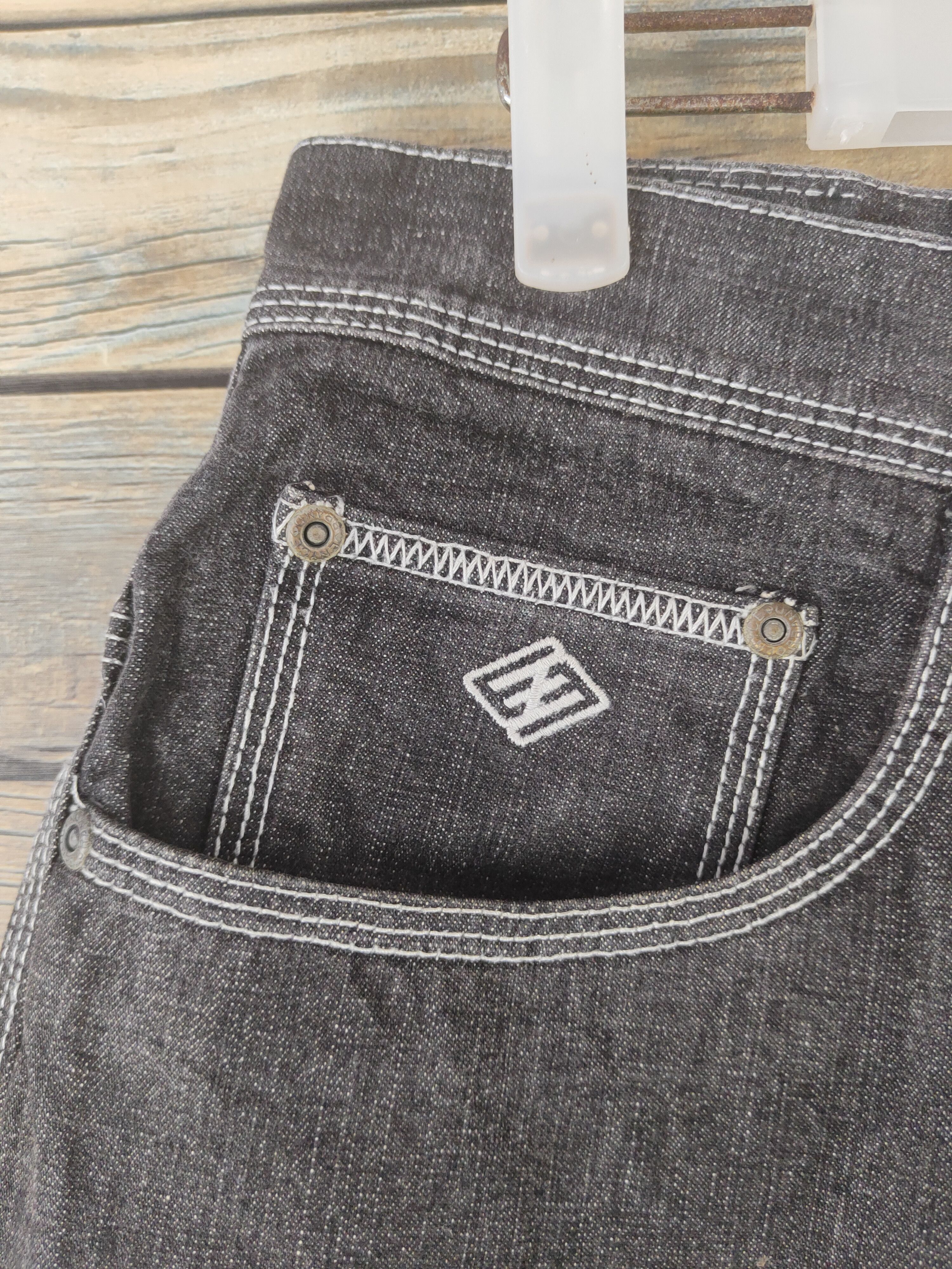 Enyce DL Enyce Black Distressed Ripped Jeans #1902 Size US 32 / EU 48 - 3 Thumbnail