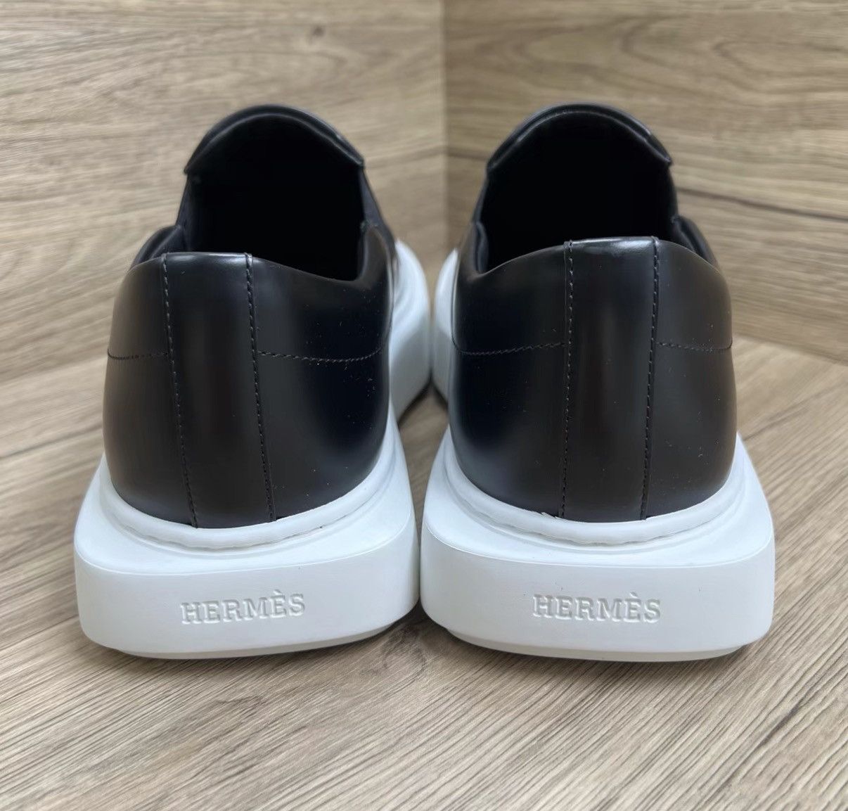 Hermes Hermès Hiro Black and White Glossy Slip-on Shoes J41 Size US 8 / EU 41 - 5 Thumbnail