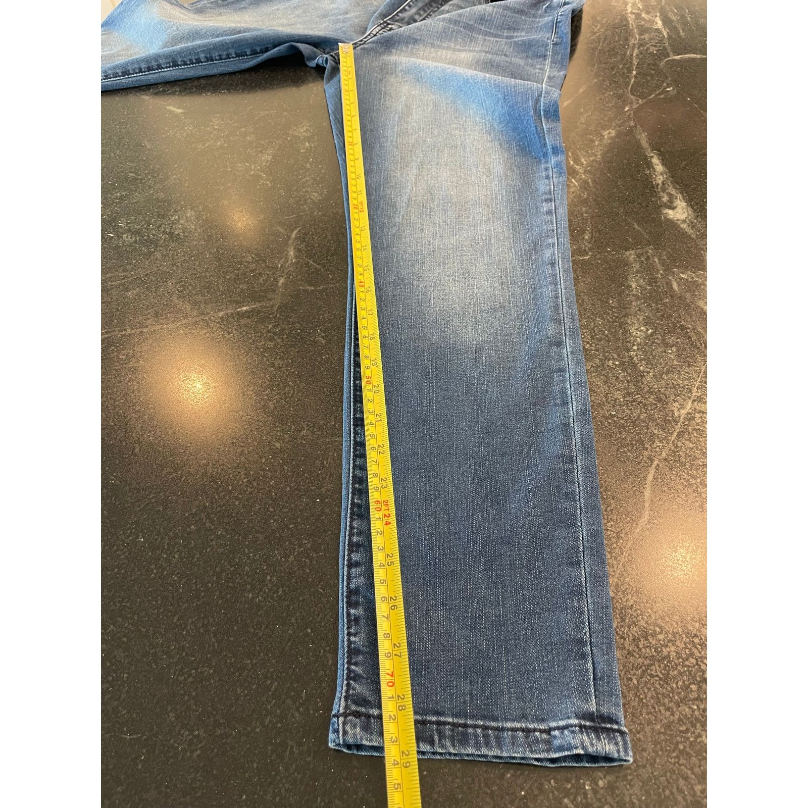 Other KanCan ladies jeans 13/30 straight leg, medium wash Size 30" / US 8 / IT 44 - 8 Thumbnail