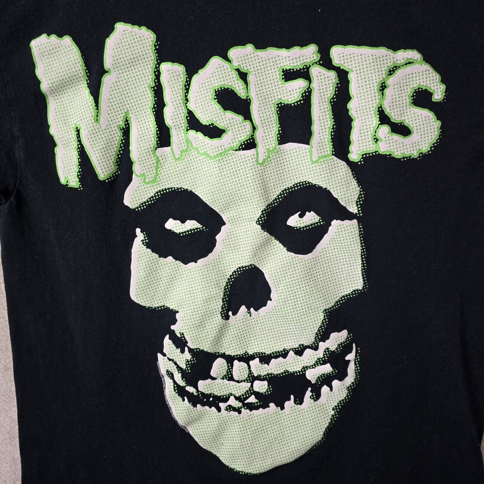 Gildan Misfits Black Band Shirt Men Size Small Punk Rock Band Tee Size US S / EU 44-46 / 1 - 3 Thumbnail