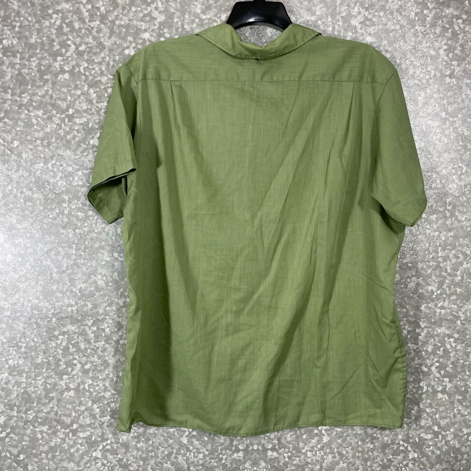 Vintage Harper Vintage 1970s Green Button Up Shirt - XL (17-17.5) Size US XL / EU 56 / 4 - 7 Thumbnail