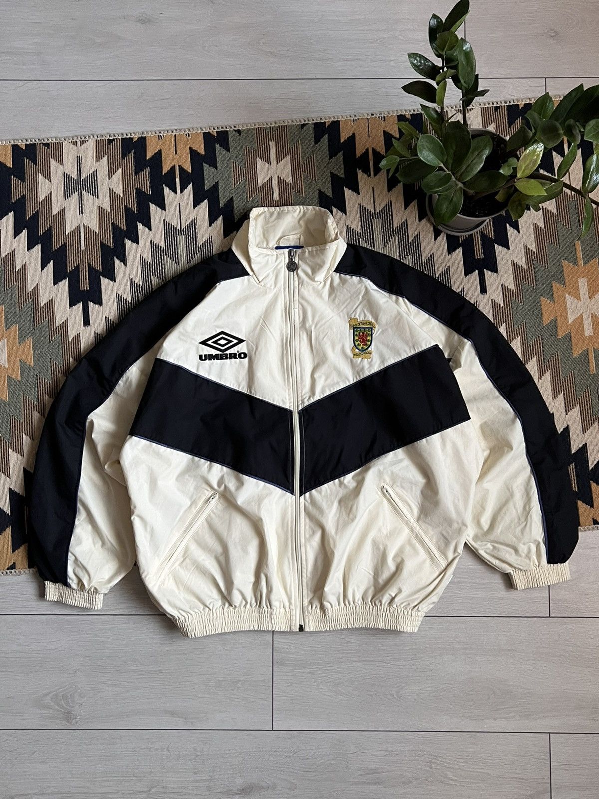 90s】Umbro Scotland tracktop jacket