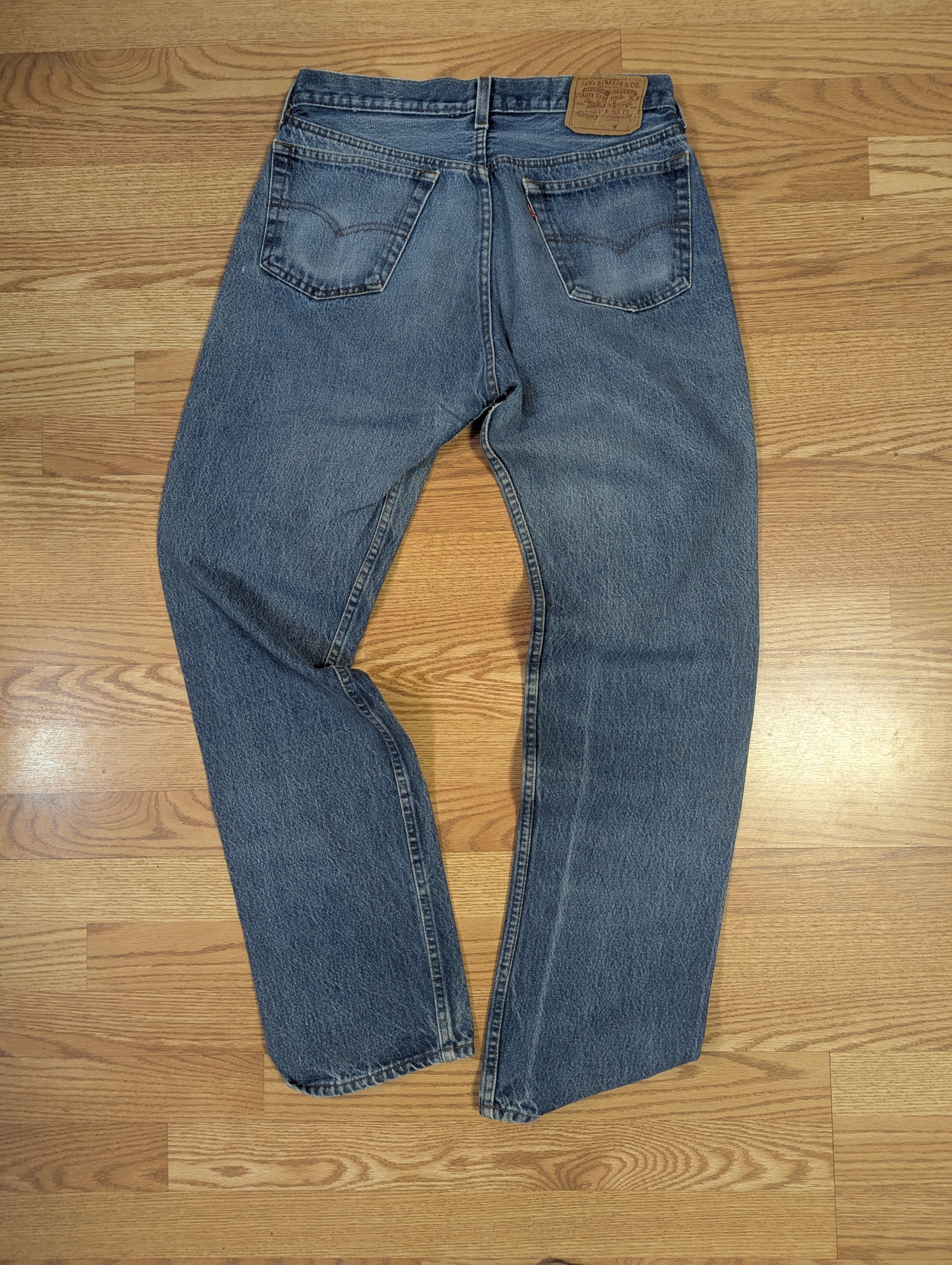 Jean × Levi's × Vintage Vintage Levis 501 Jeans Faded Blue Denim Size US 32 / EU 48 - 5 Thumbnail