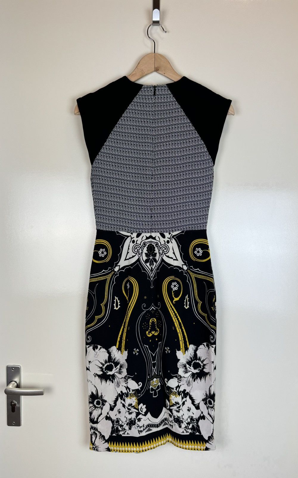 Etro Etro paisley floral pencil dress business lady overall gown Size XS / US 0-2 / IT 36-38 - 7 Thumbnail